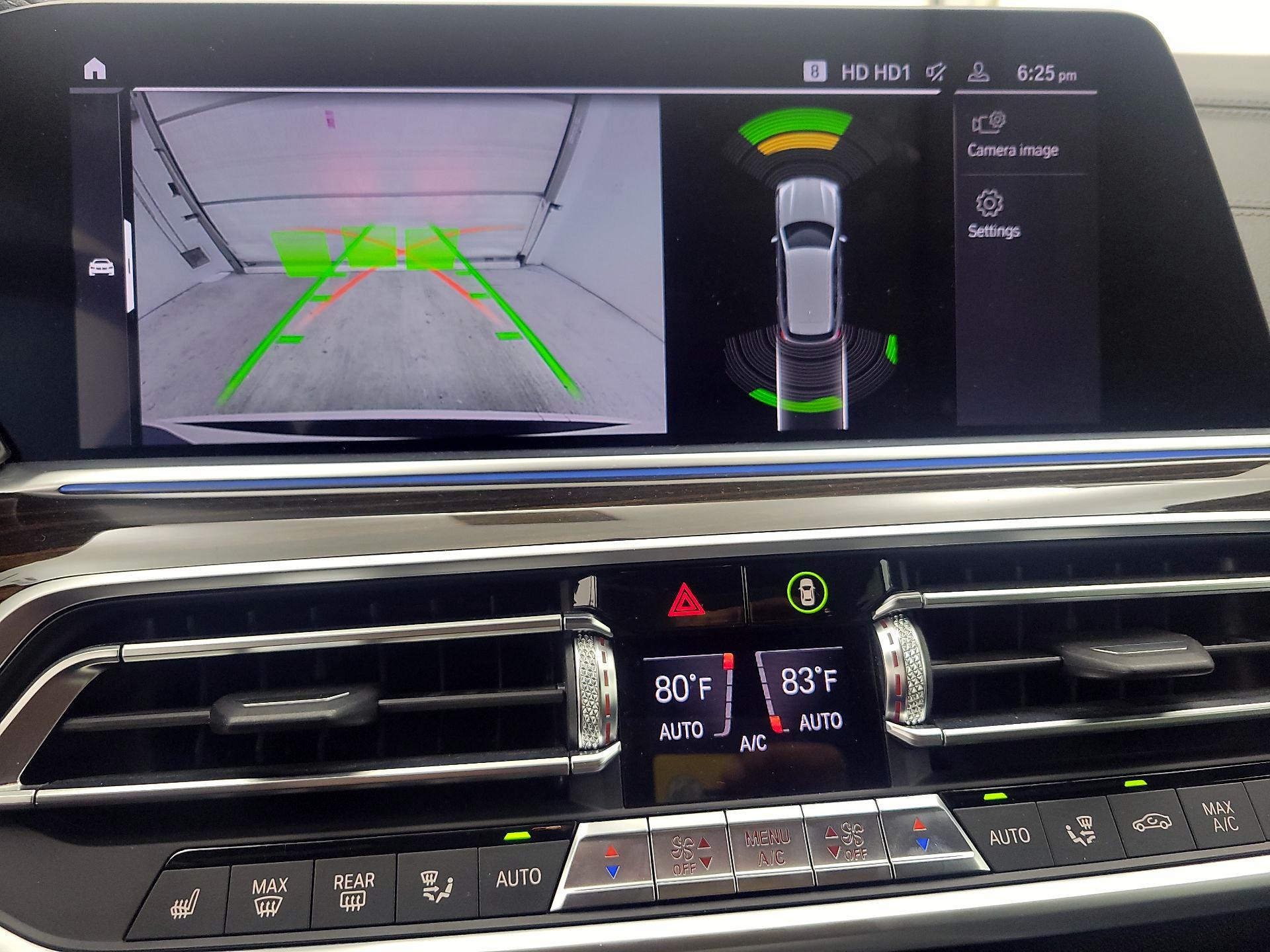 Thumbnail: 2021 BMW X5 - 15