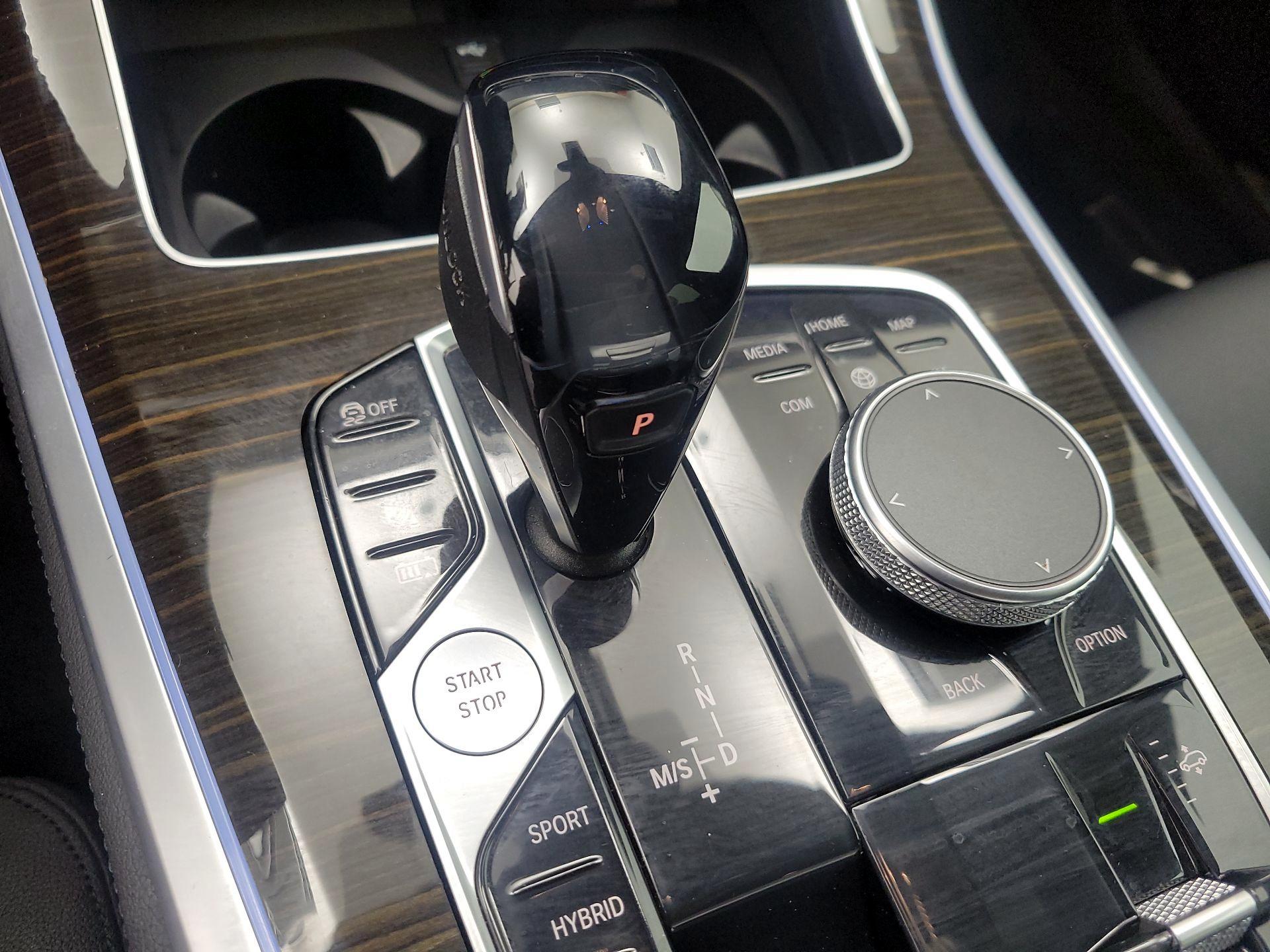 Thumbnail: 2021 BMW X5 - 18