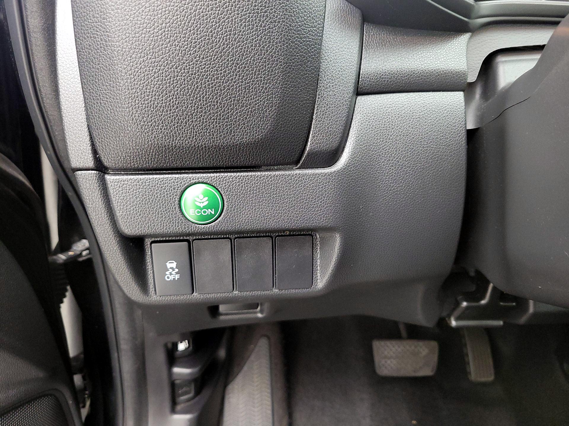 Thumbnail: 2016 Honda Fit - 13