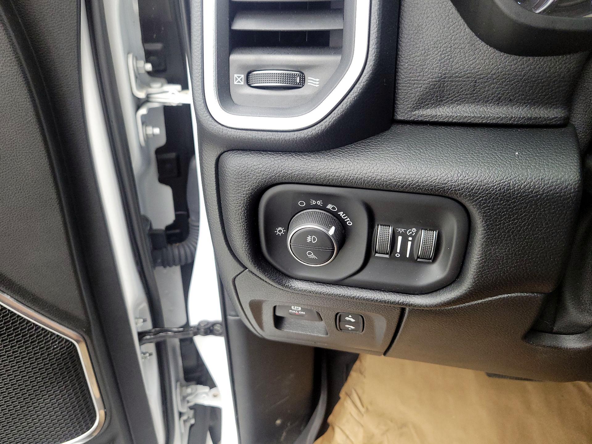 Thumbnail: 2020 RAM 1500 - 13