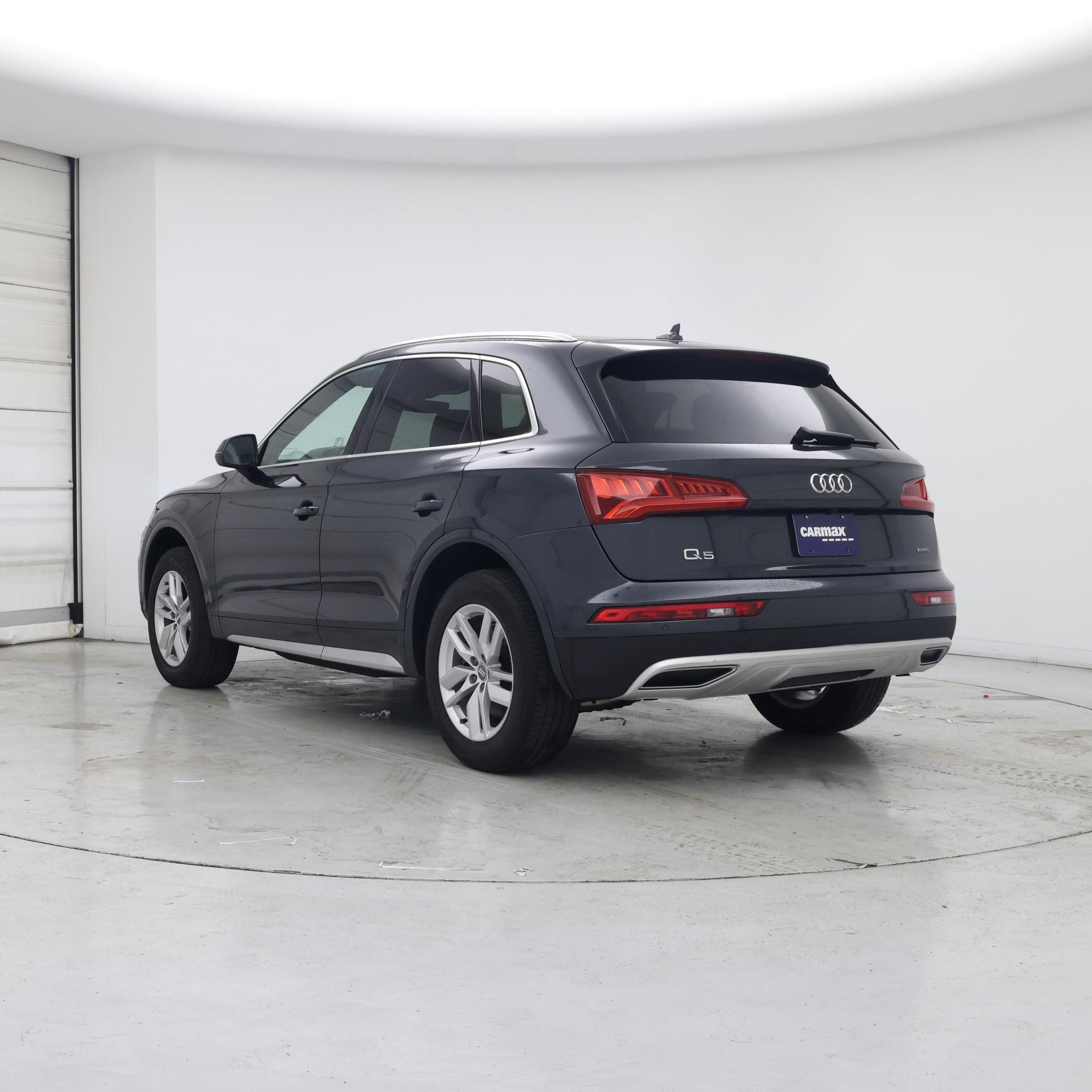Thumbnail: 2020 Audi Q5 - 2
