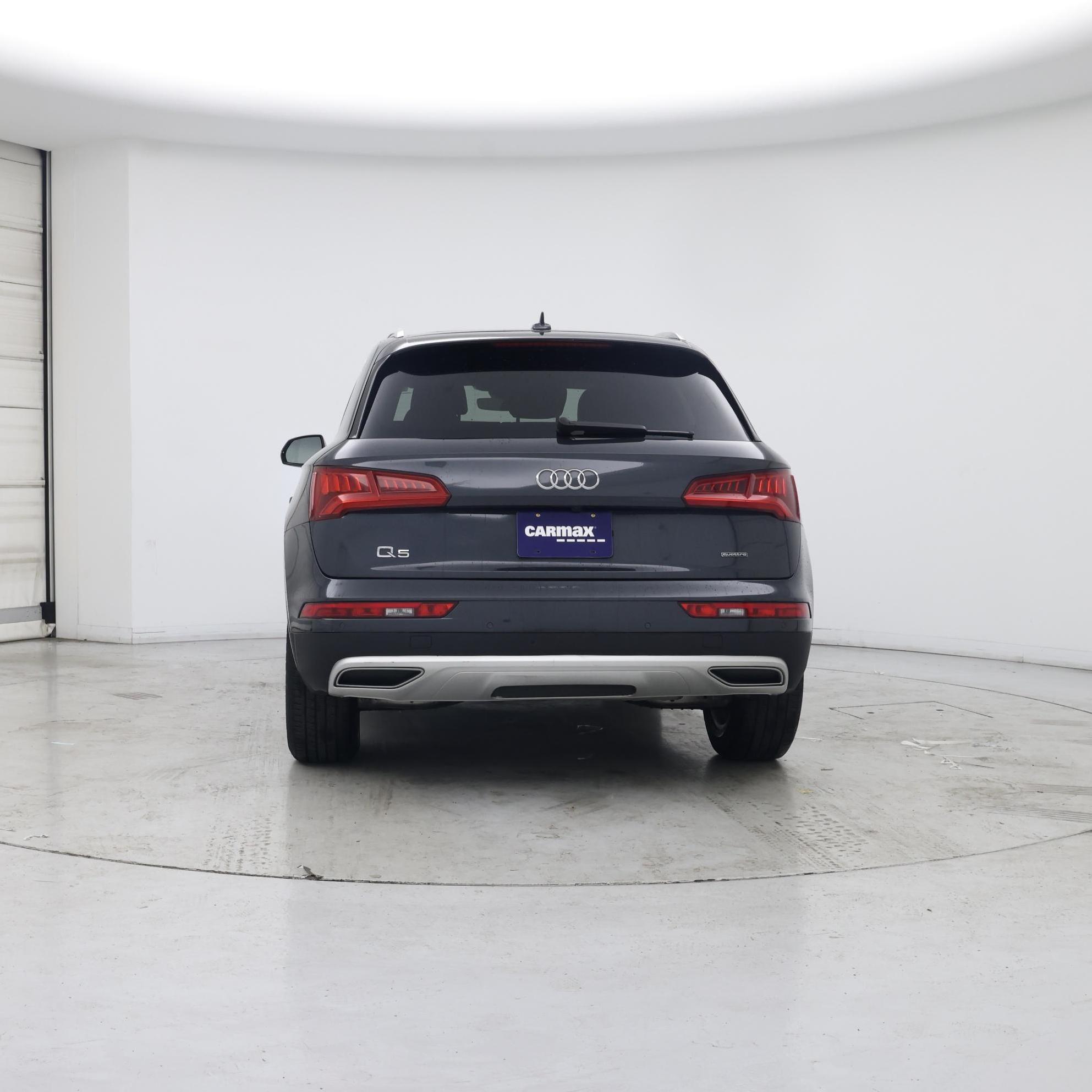 Thumbnail: 2020 Audi Q5 - 6