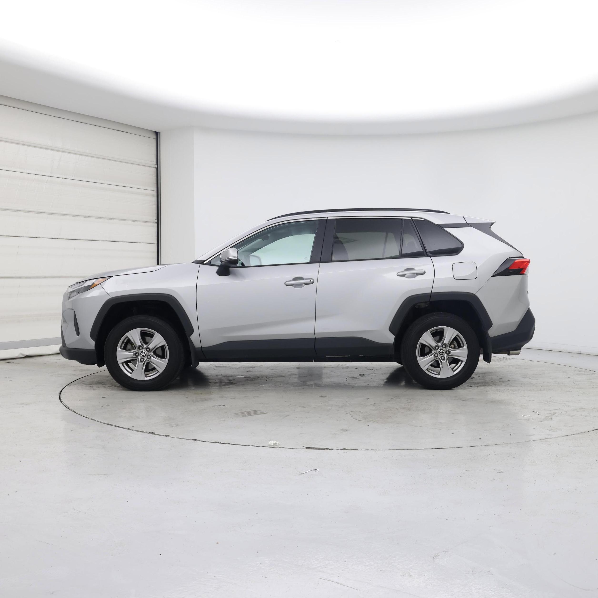 Thumbnail: 2023 Toyota RAV4 - 3