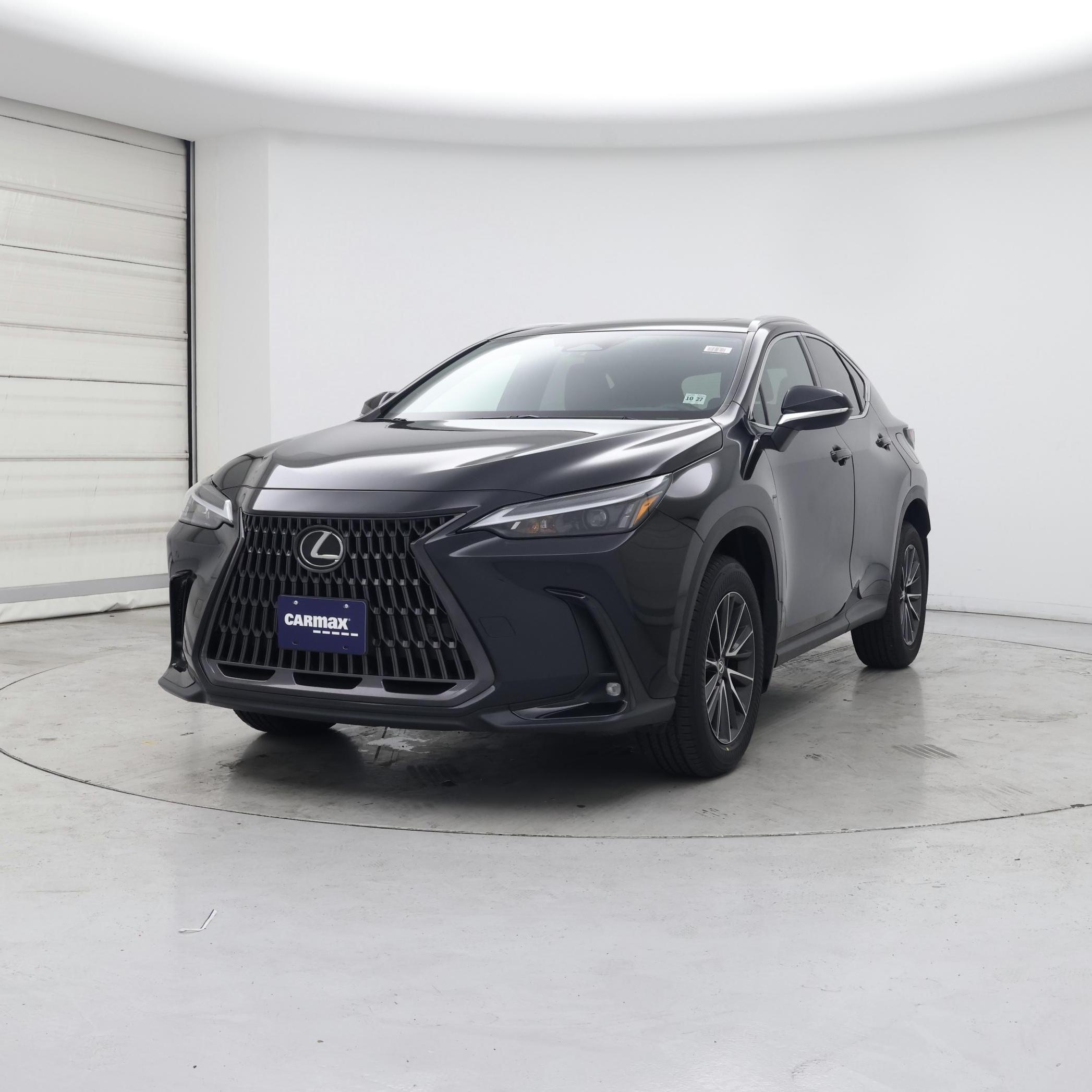 Thumbnail: 2022 Lexus NX - 4
