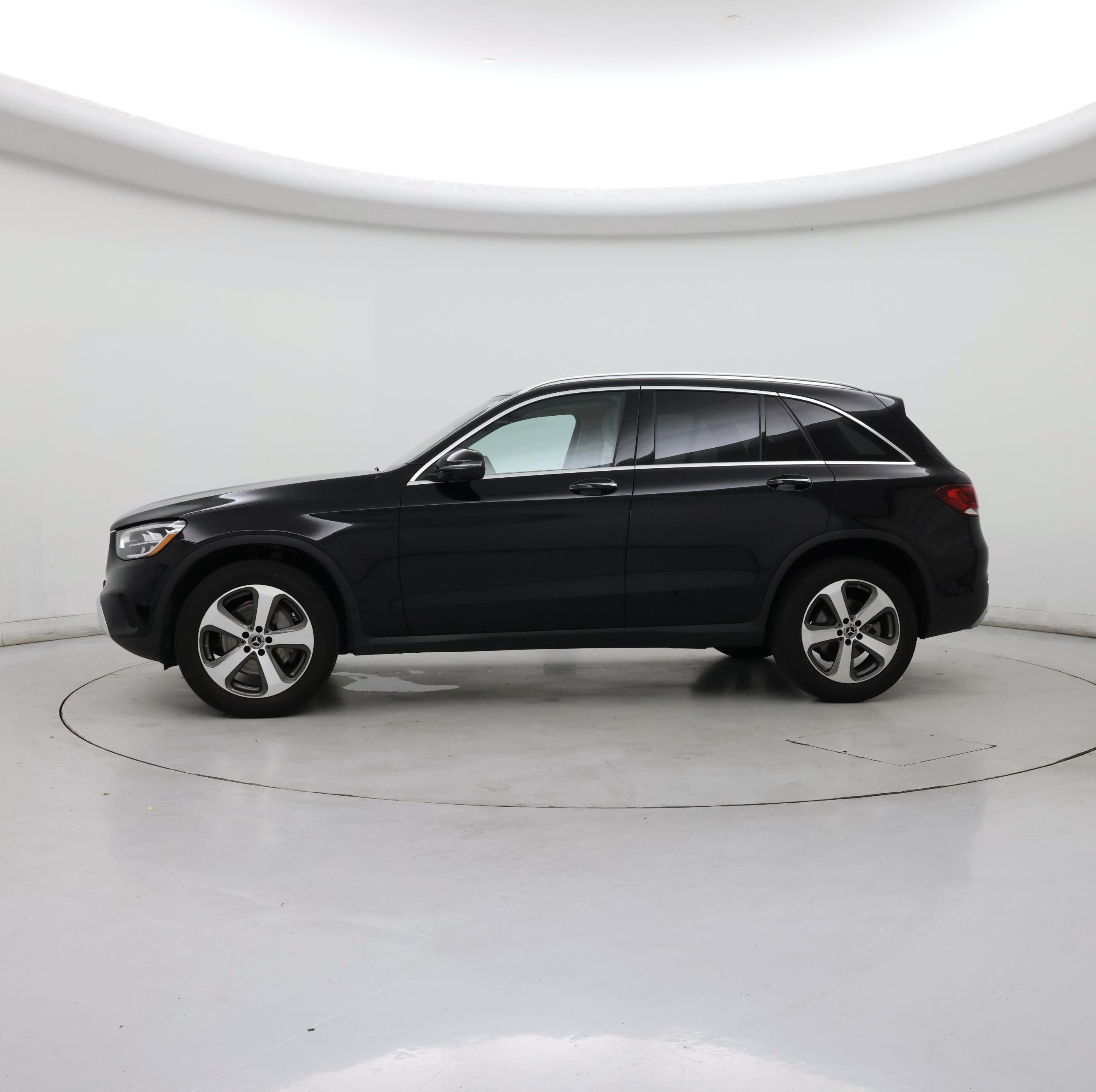 Thumbnail: 2020 Mercedes-Benz GLC - 3