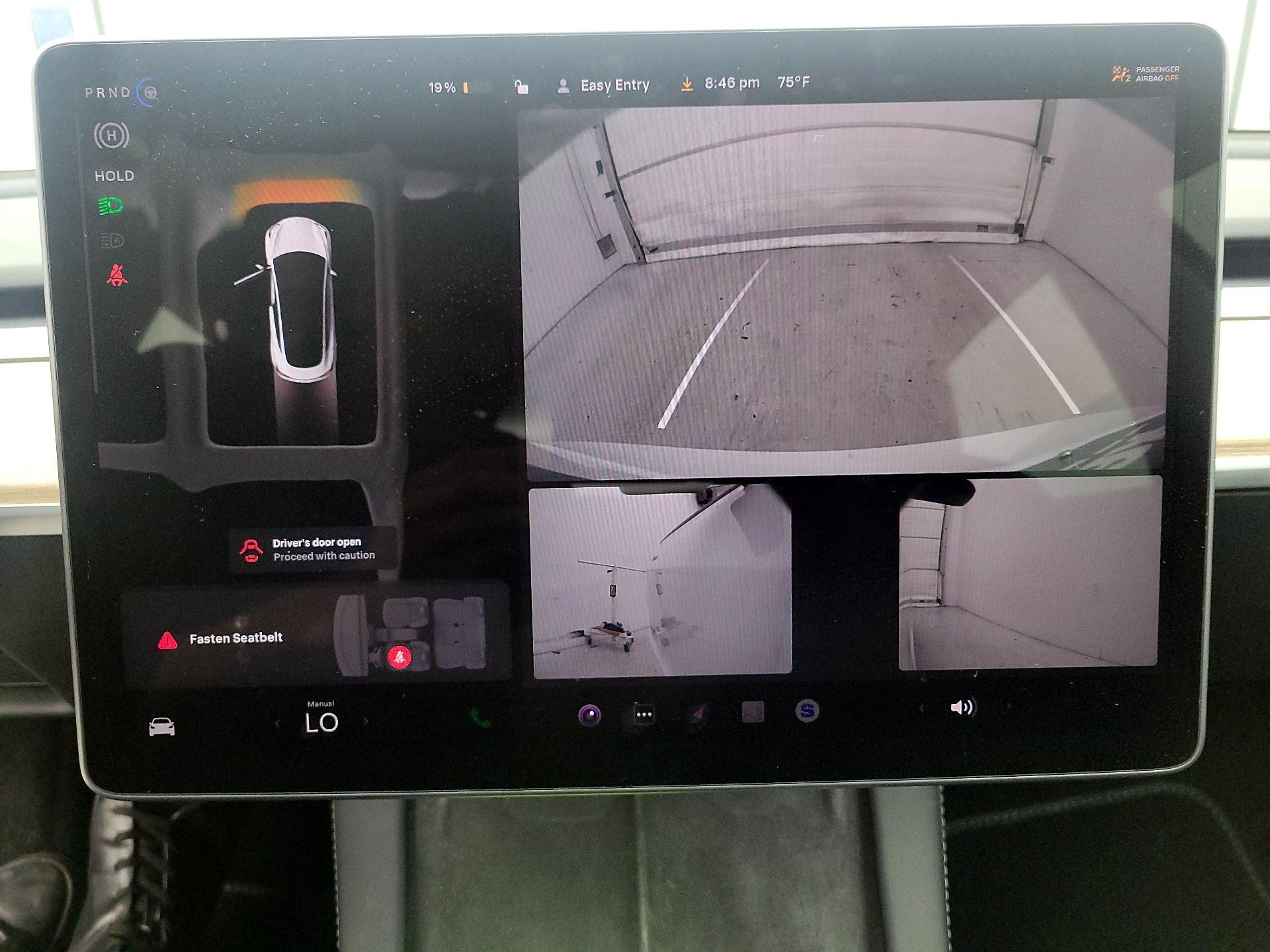 Thumbnail: 2023 Tesla Model 3 - 14