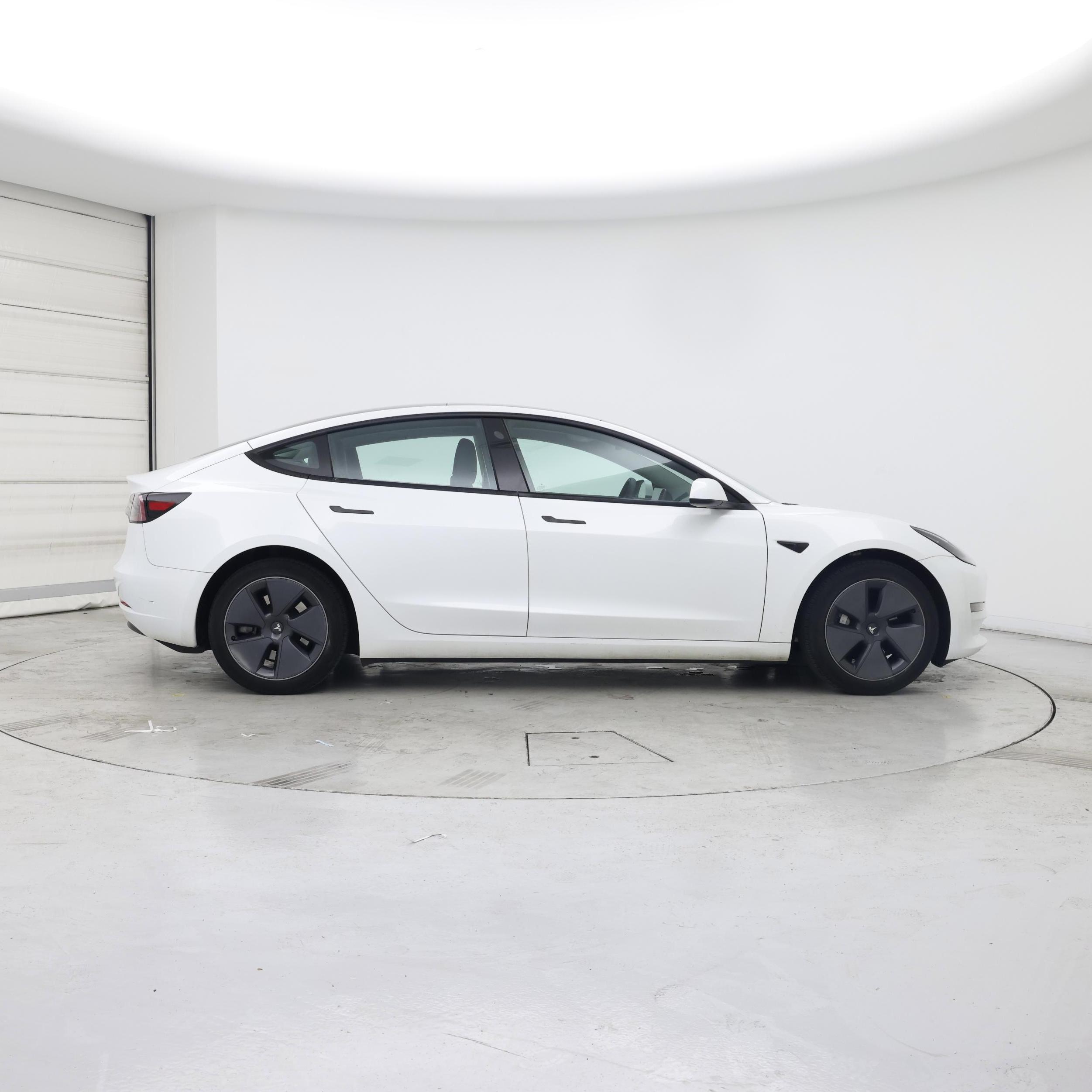 Thumbnail: 2023 Tesla Model 3 - 7