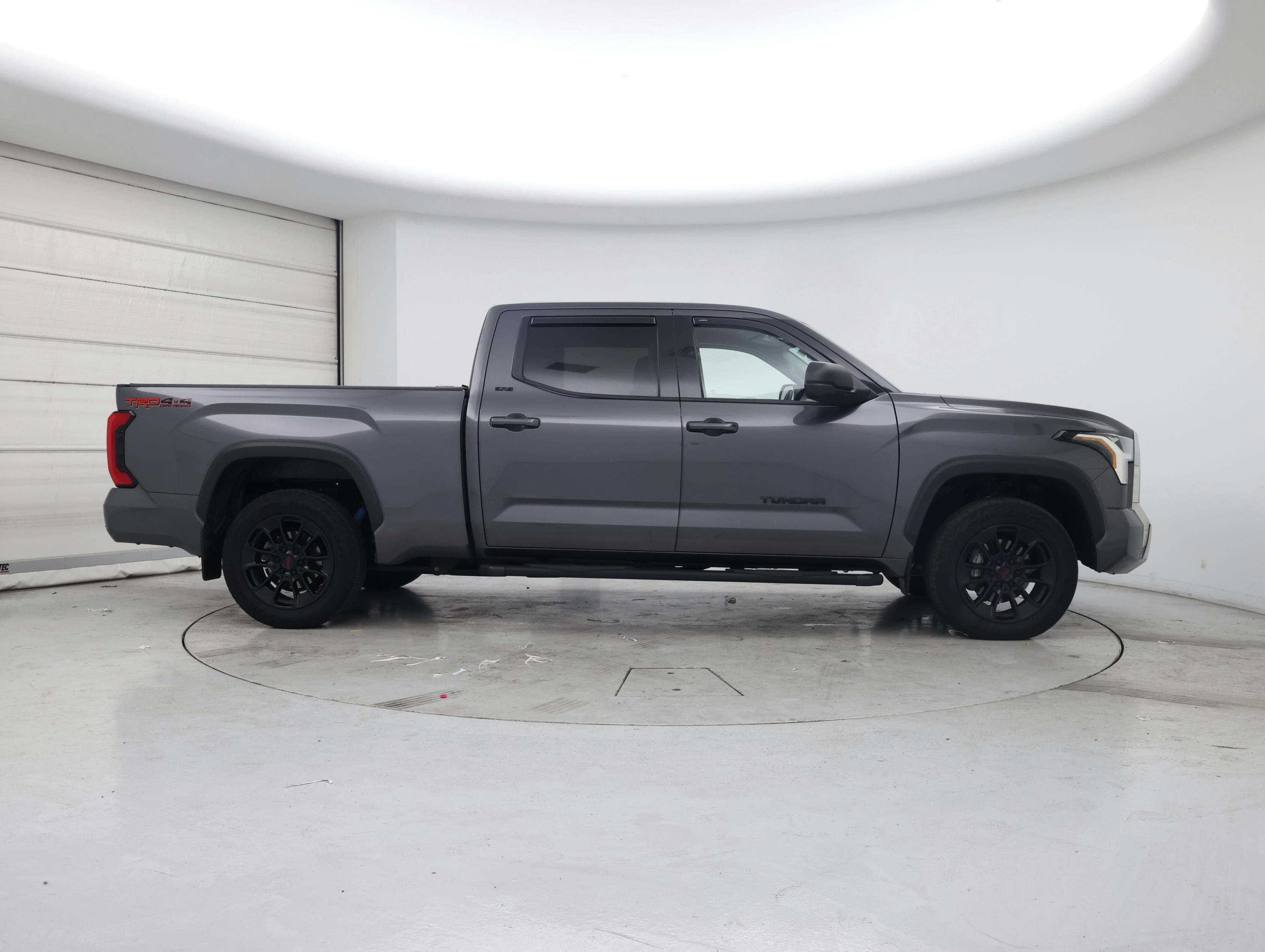 Thumbnail: 2023 Toyota Tundra - 7