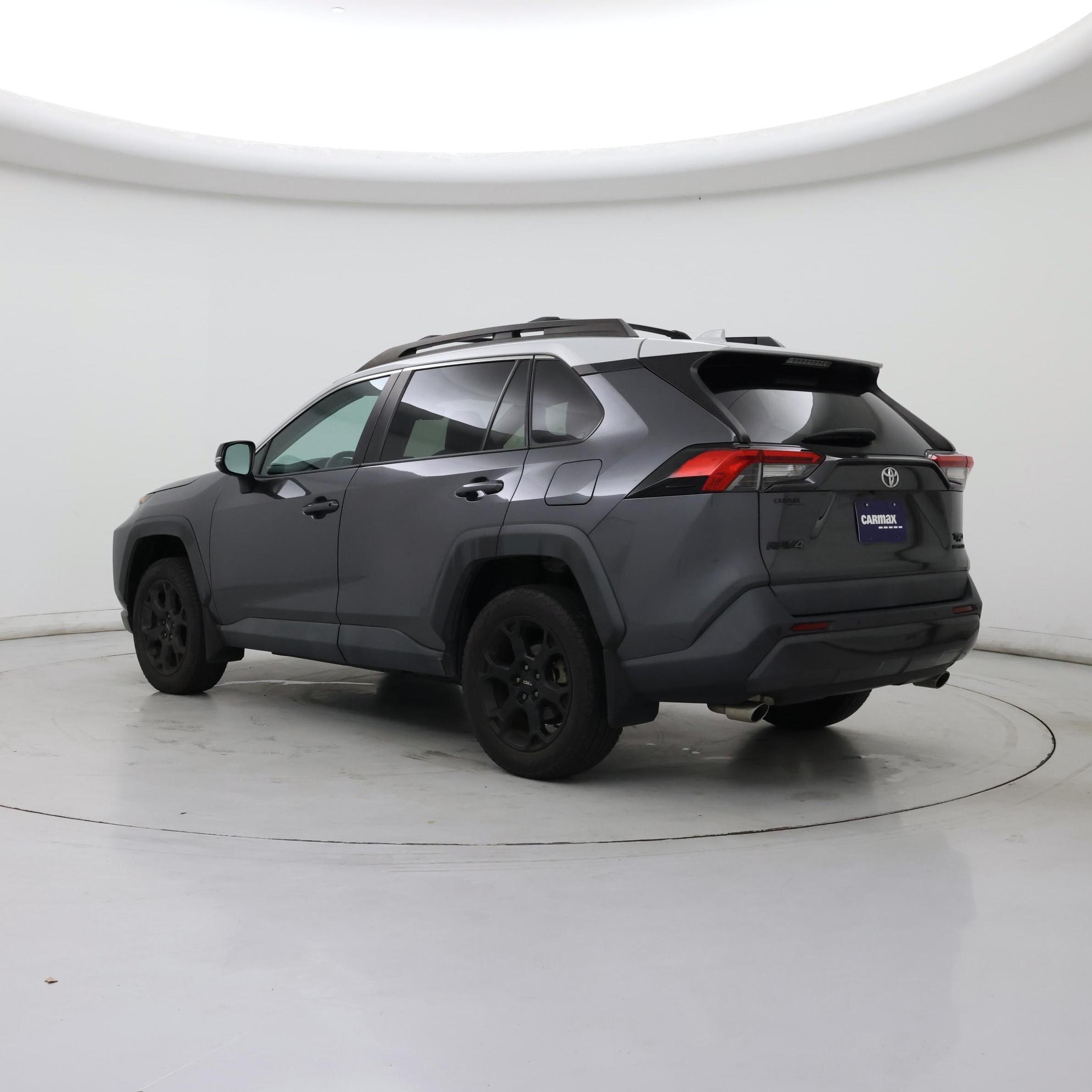 Thumbnail: 2020 Toyota RAV4 - 2