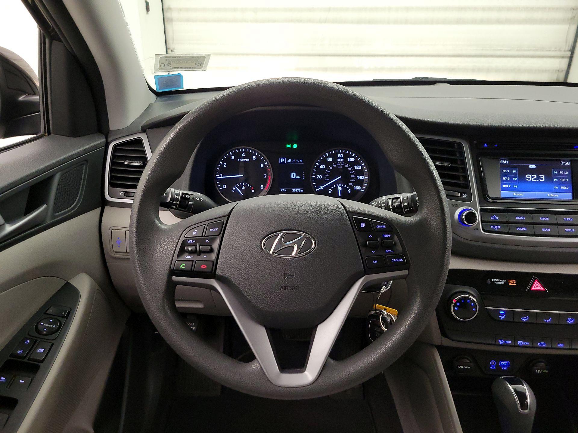 Thumbnail: 2017 Hyundai Tucson - 10