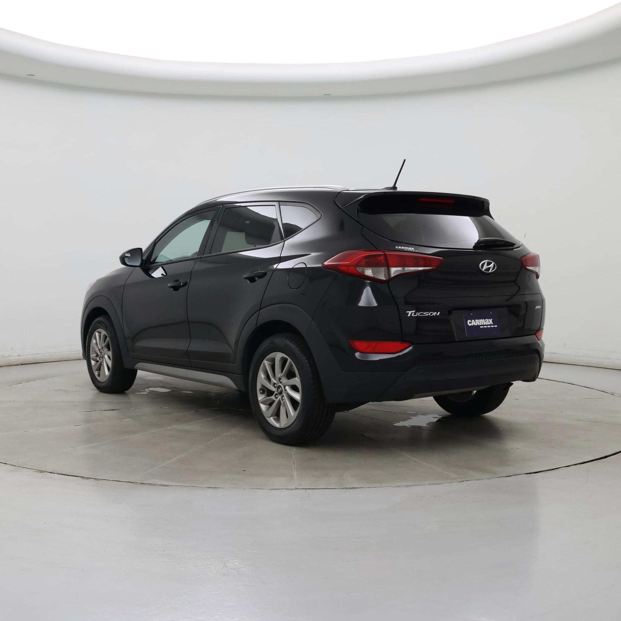 Thumbnail: 2017 Hyundai Tucson - 2