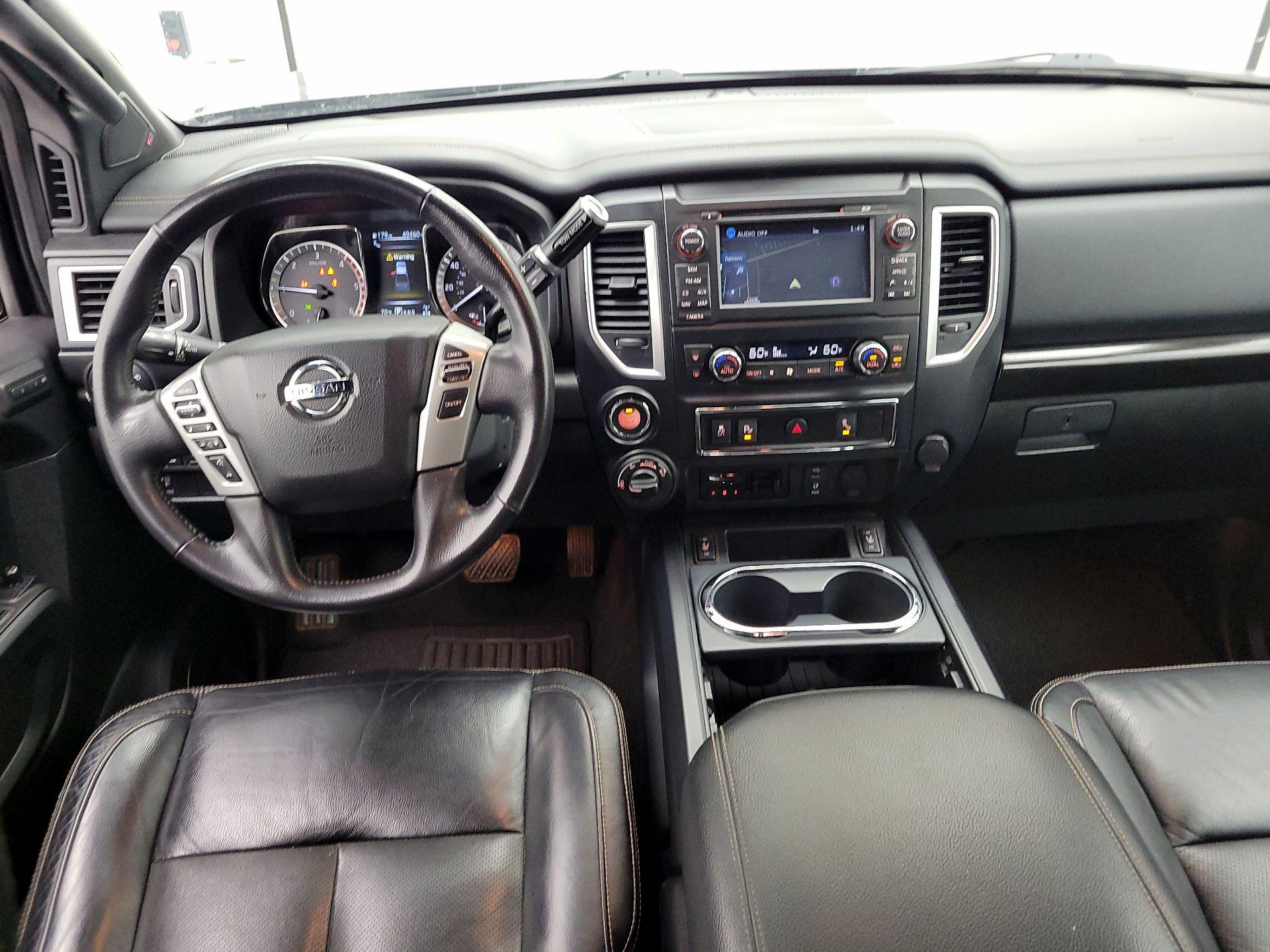 Thumbnail: 2018 Nissan Titan - 9