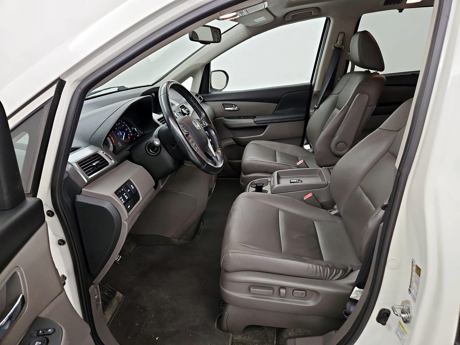 Thumbnail: 2016 Honda Odyssey - 11