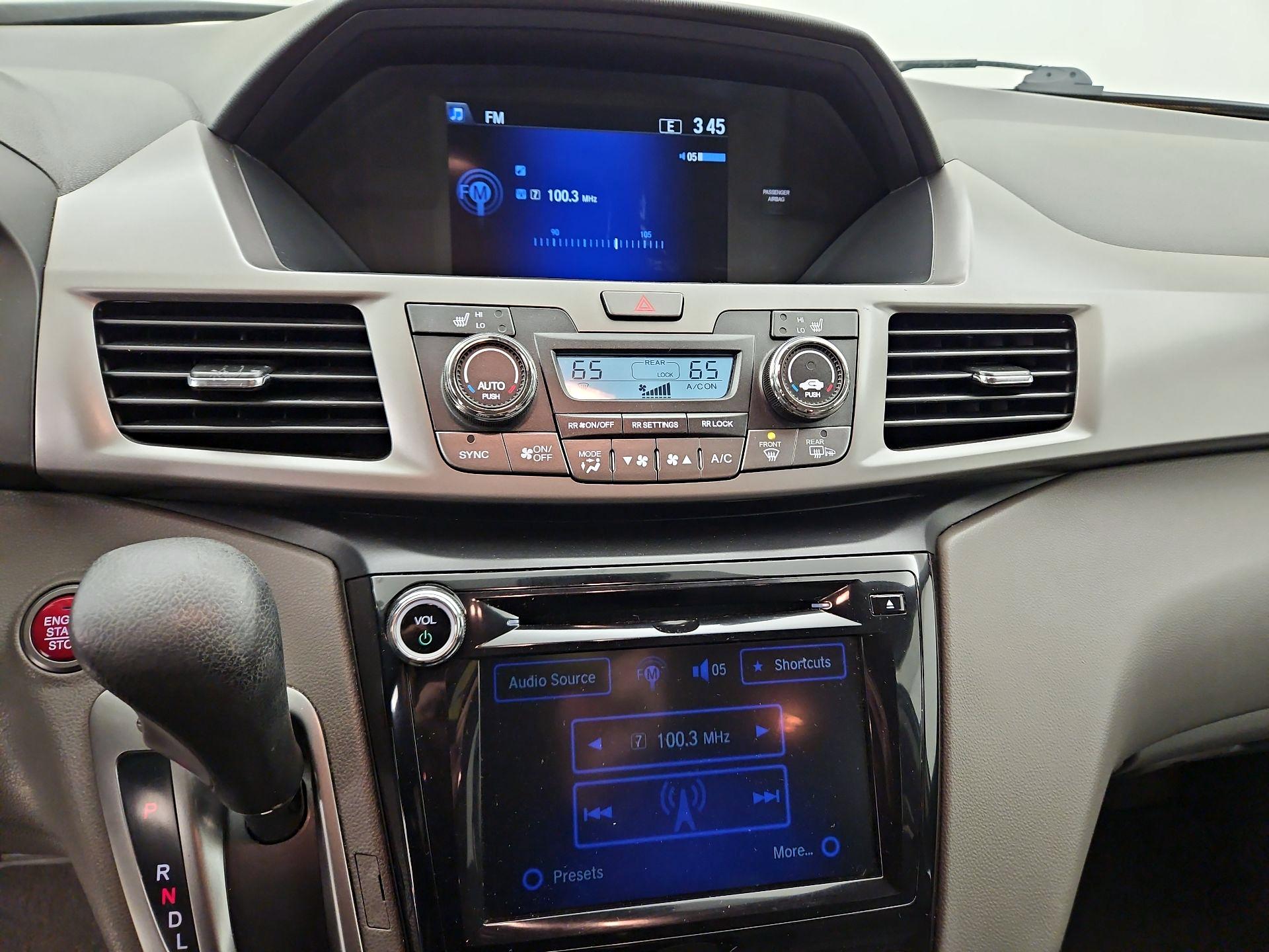 Thumbnail: 2016 Honda Odyssey - 15