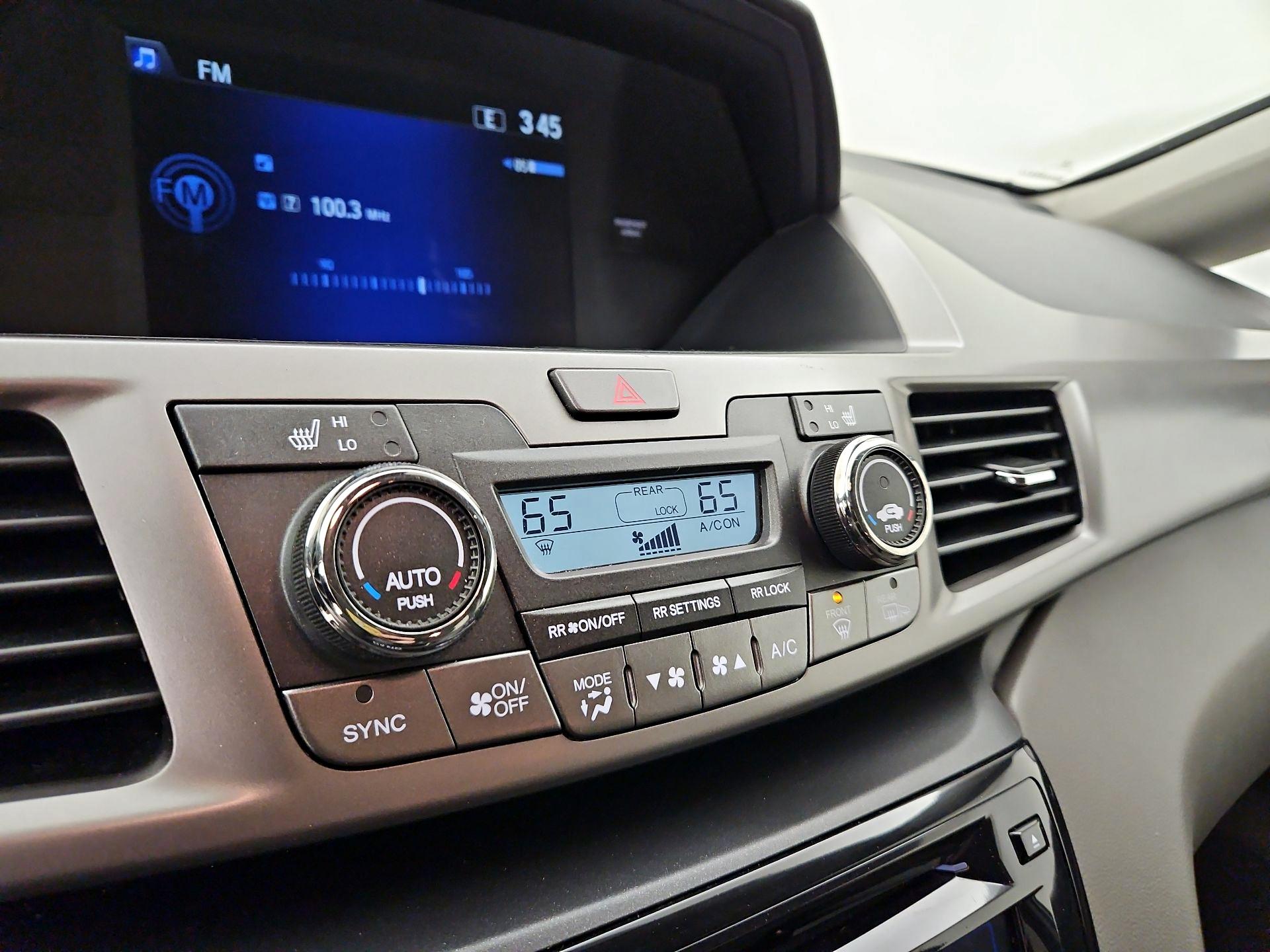 Thumbnail: 2016 Honda Odyssey - 16