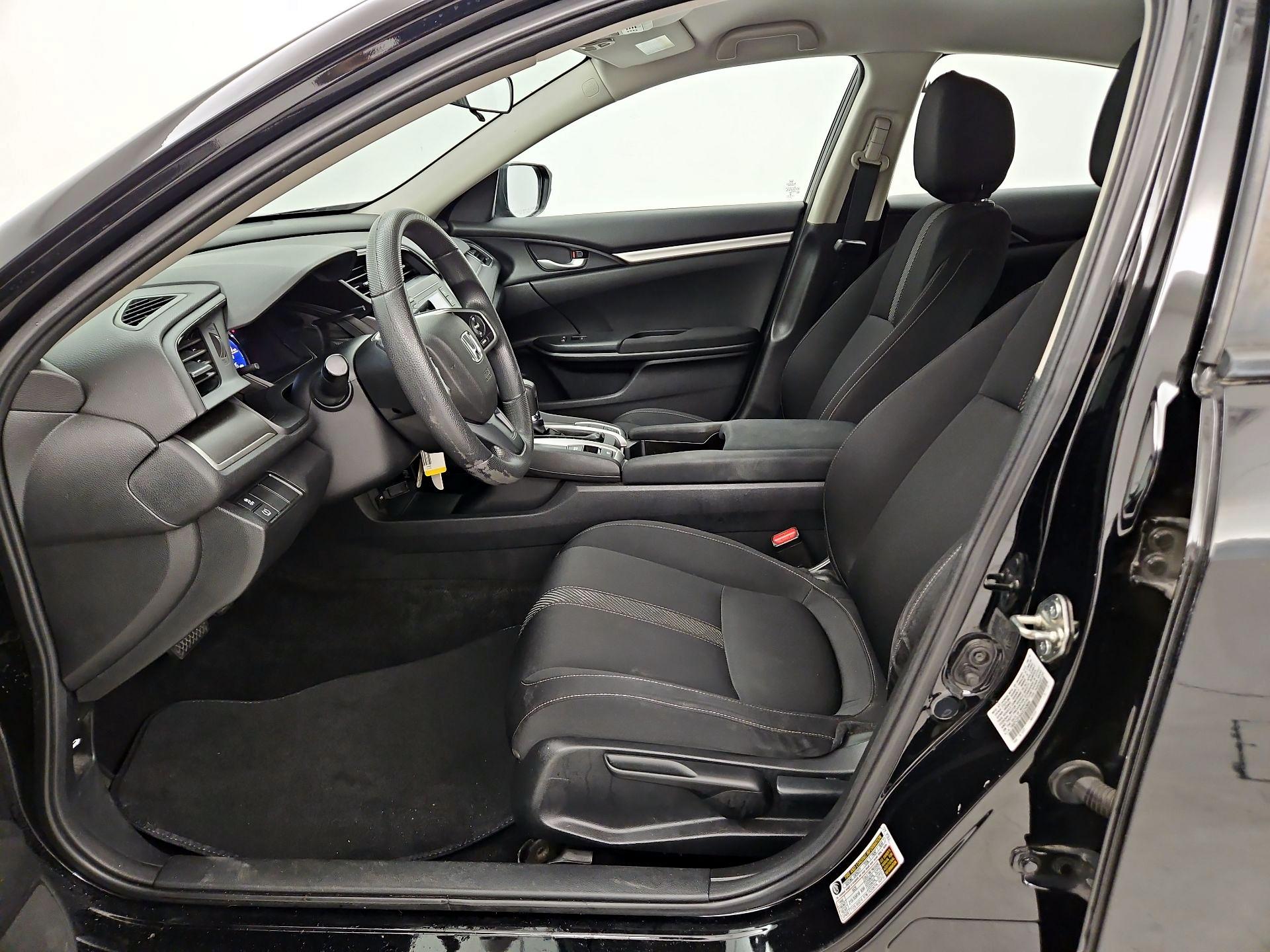Thumbnail: 2016 Honda Civic - 11