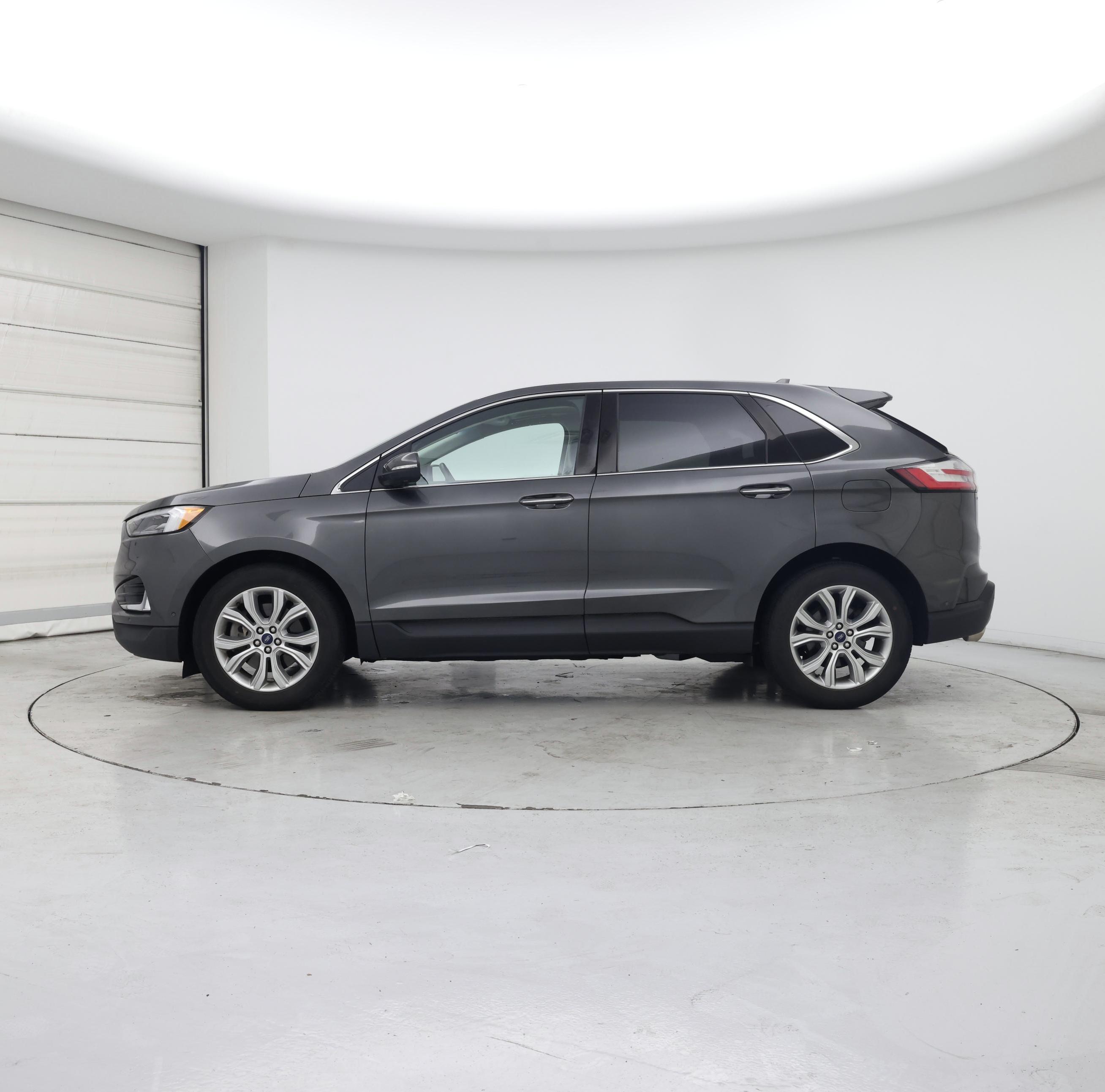 Thumbnail: 2019 Ford Edge - 3