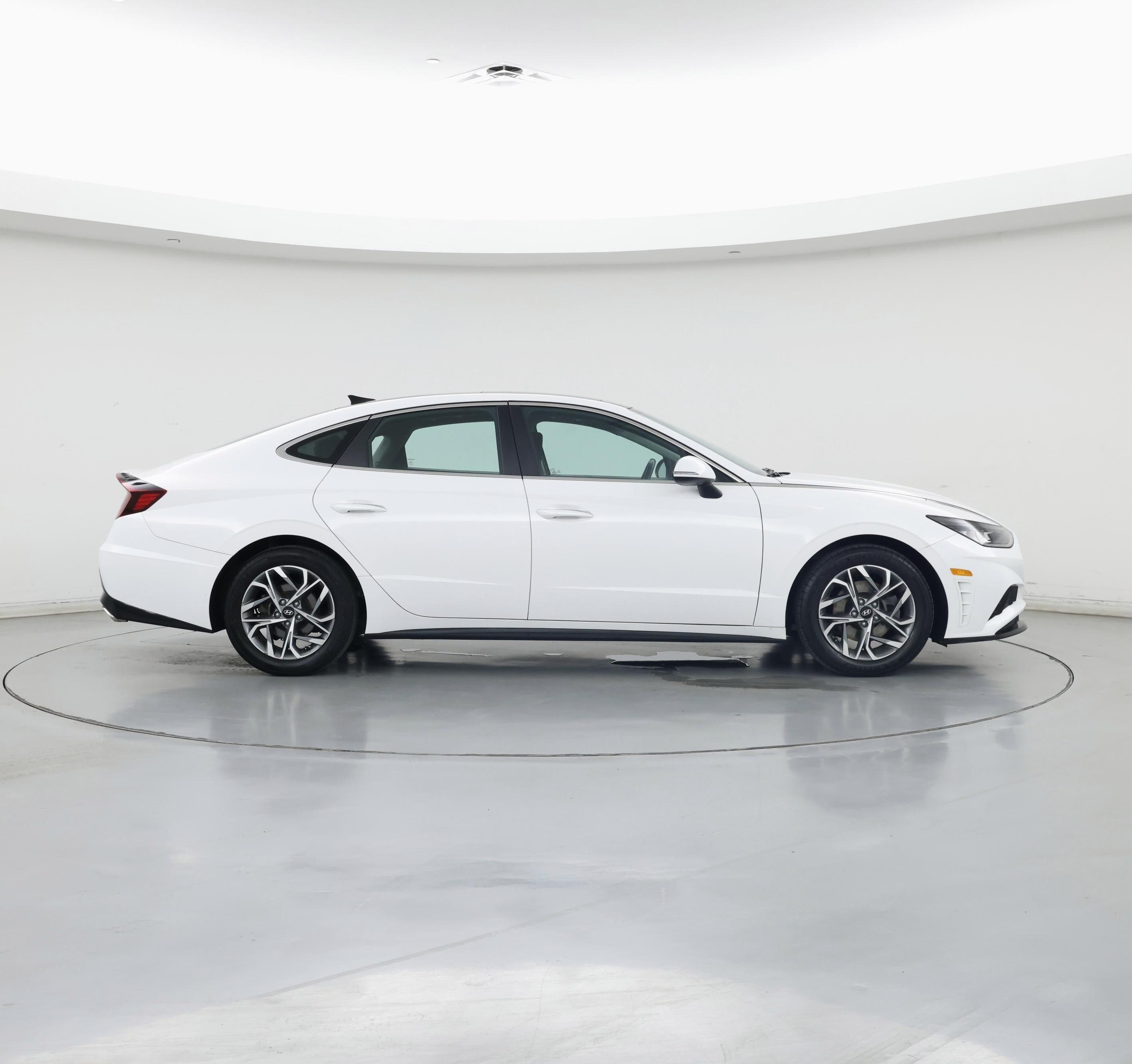 Thumbnail: 2023 Hyundai Sonata - 7