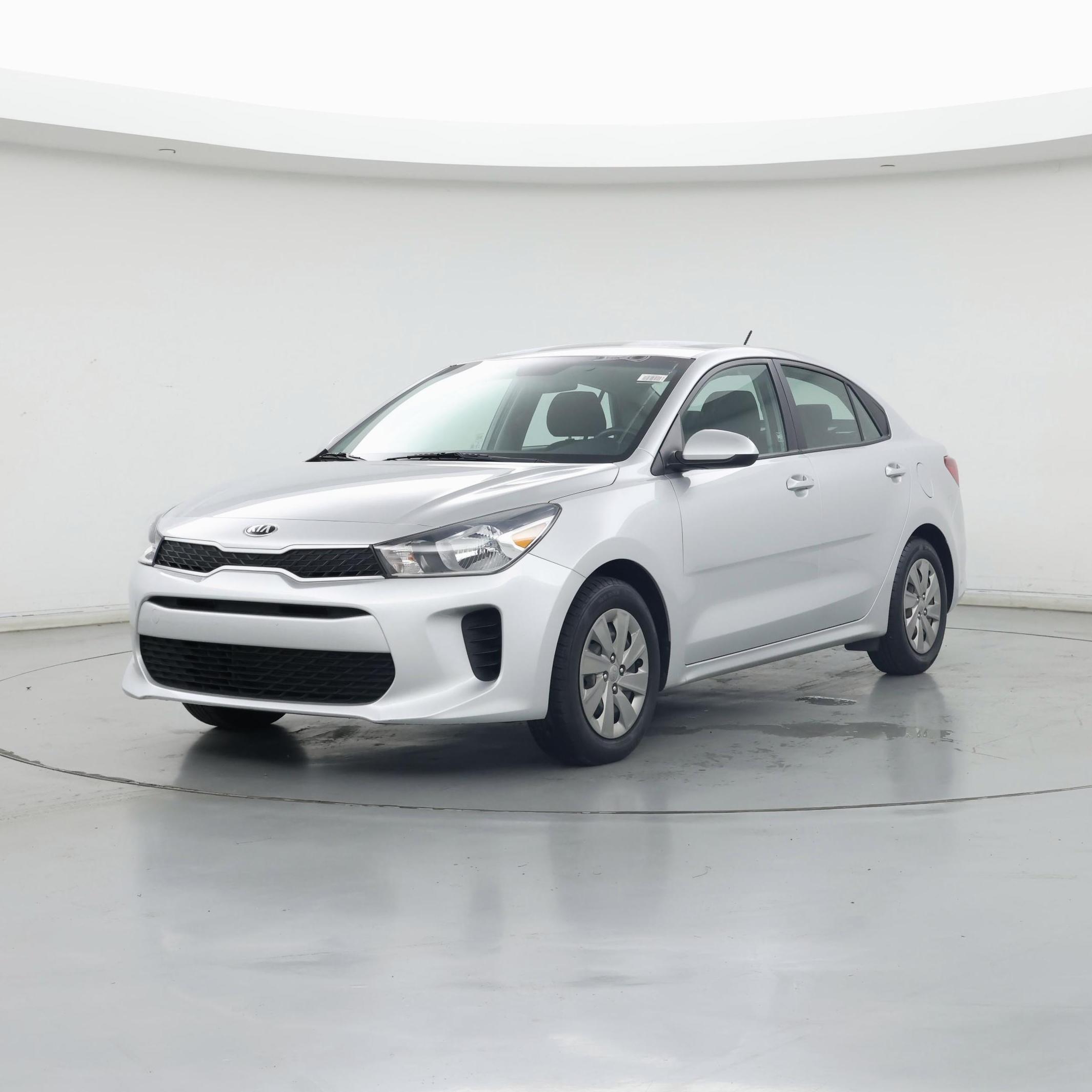 Thumbnail: 2020 Kia Rio - 4