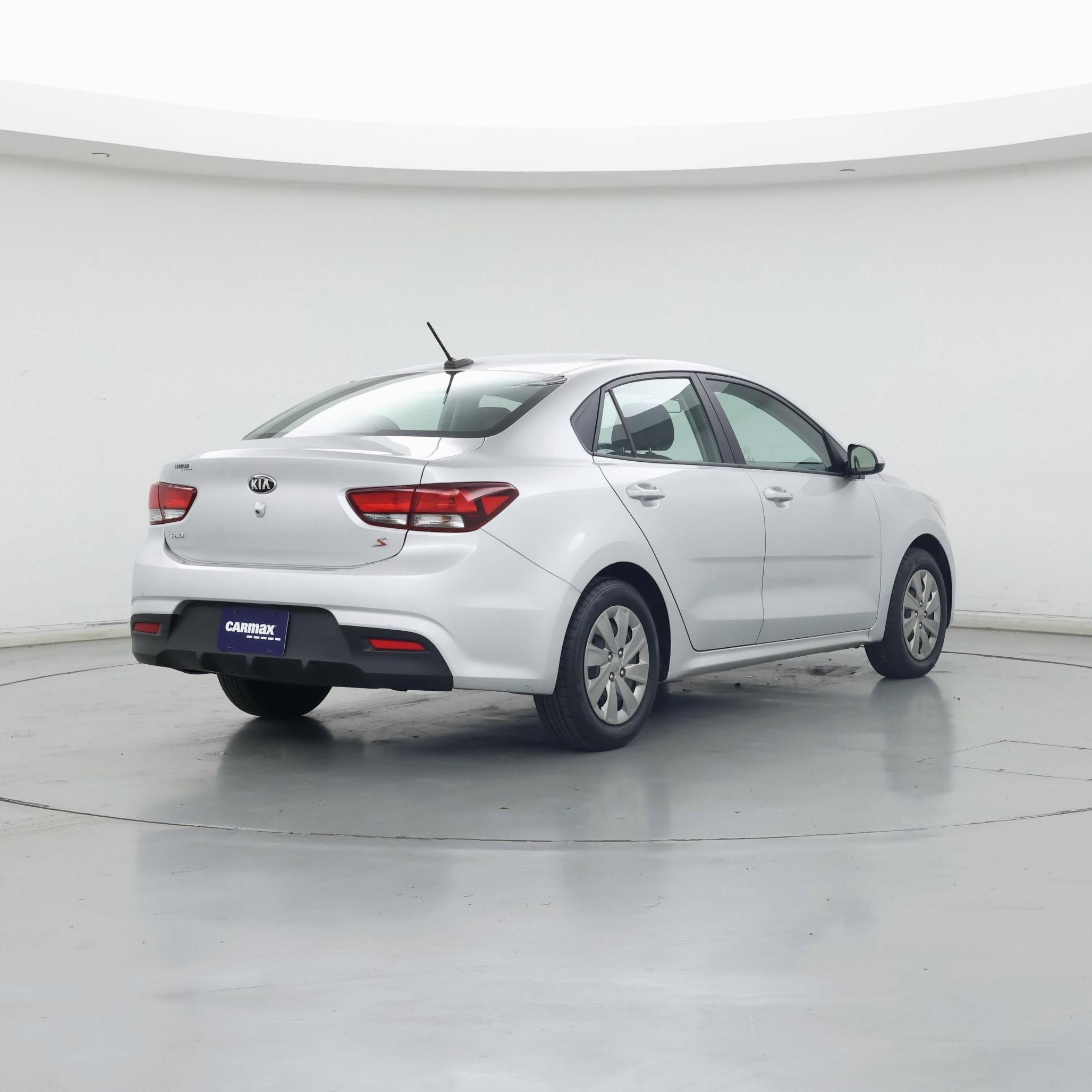 Thumbnail: 2020 Kia Rio - 8