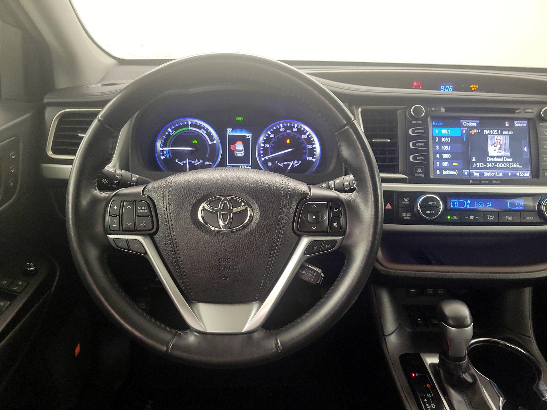 Thumbnail: 2019 Toyota Highlander - 10