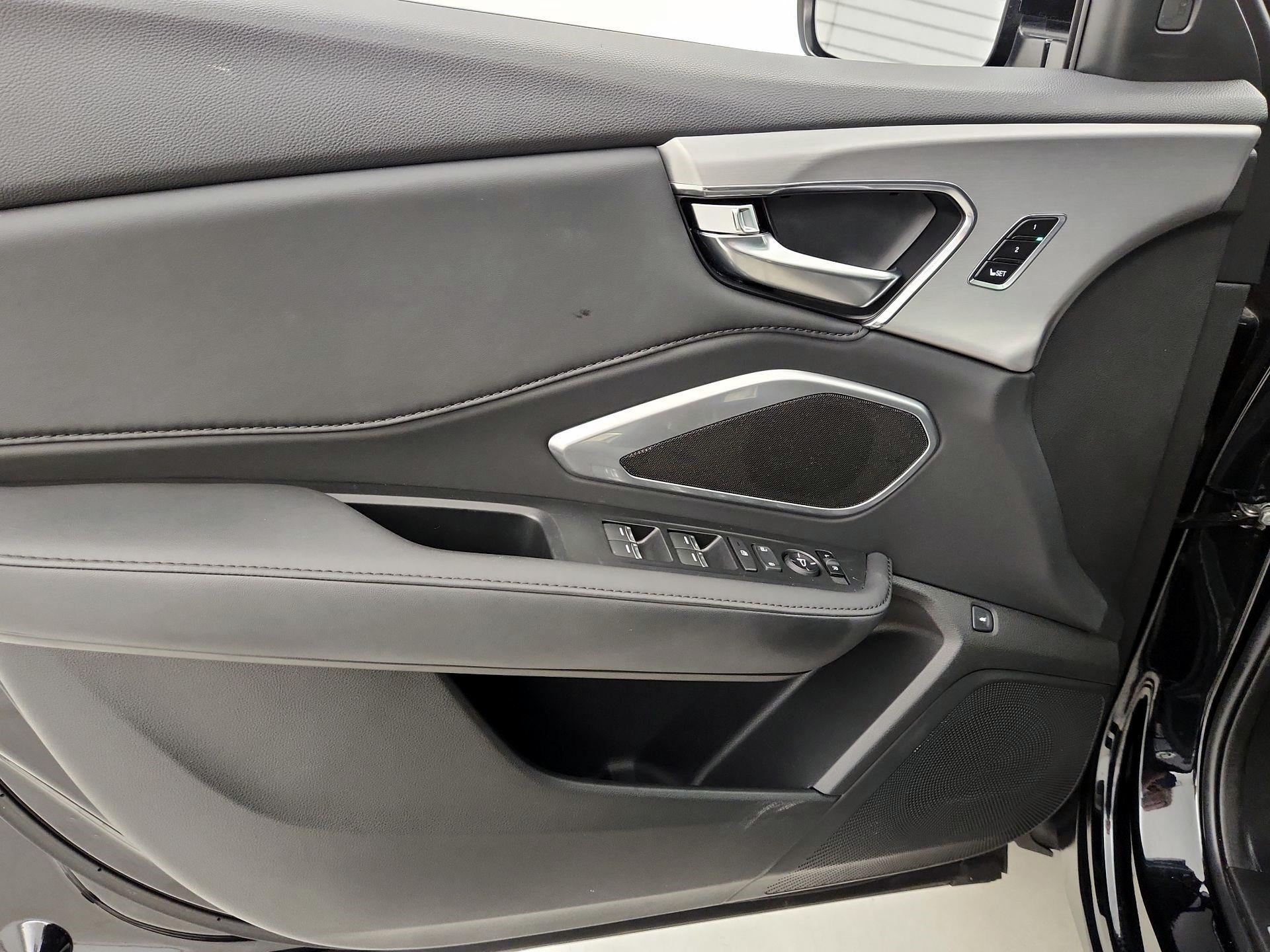 Thumbnail: 2023 Acura RDX - 12