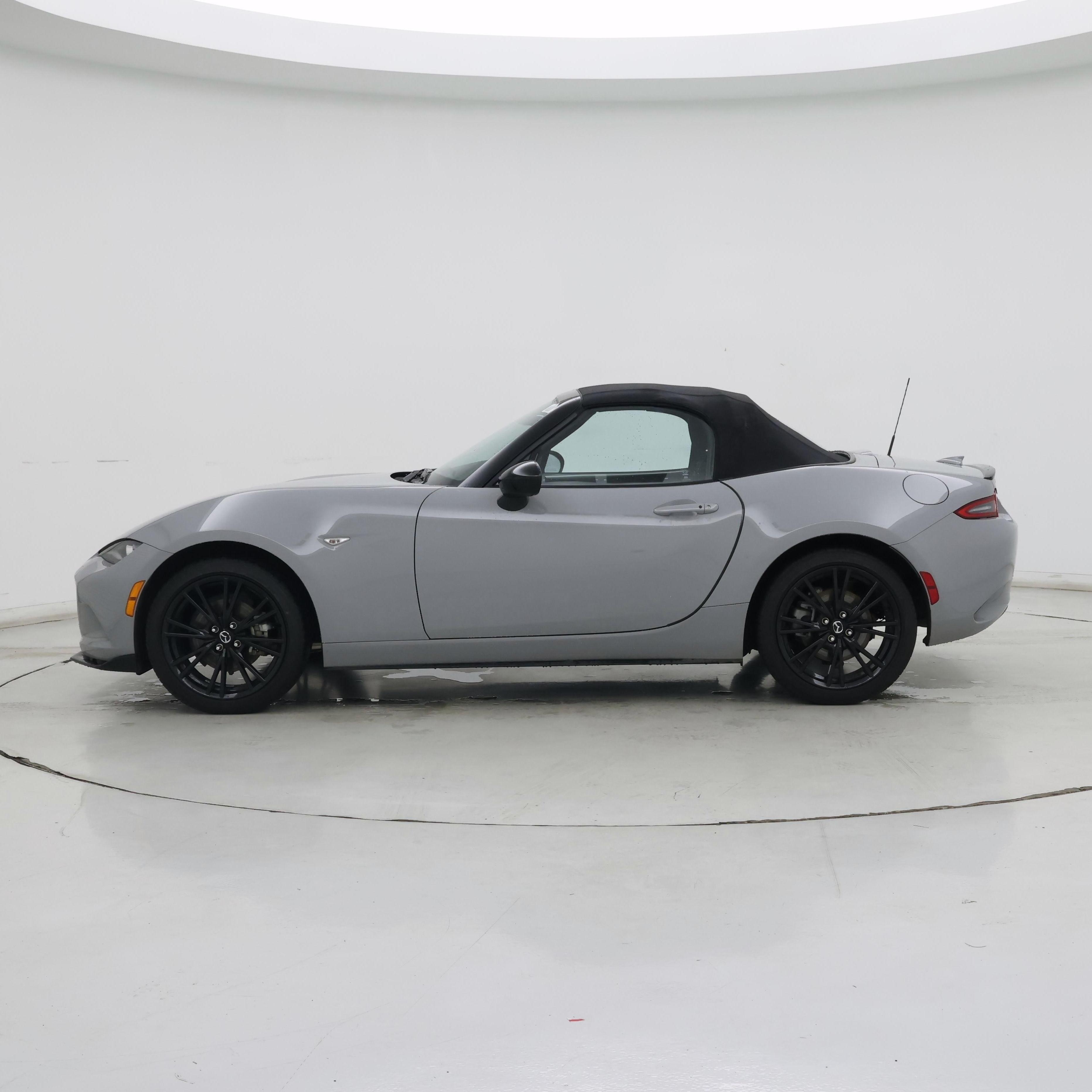 Thumbnail: 2024 Mazda MX-5 Miata - 3