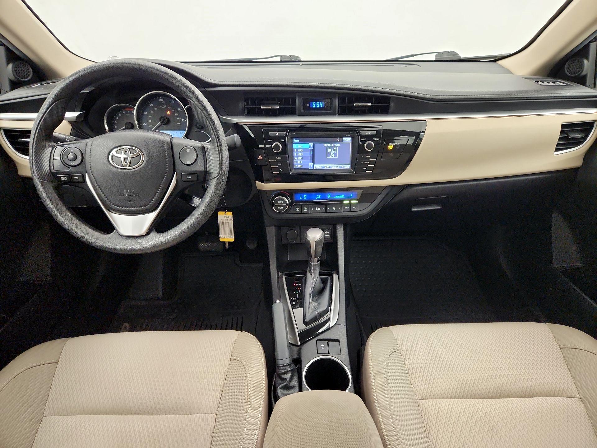Thumbnail: 2015 Toyota Corolla - 9