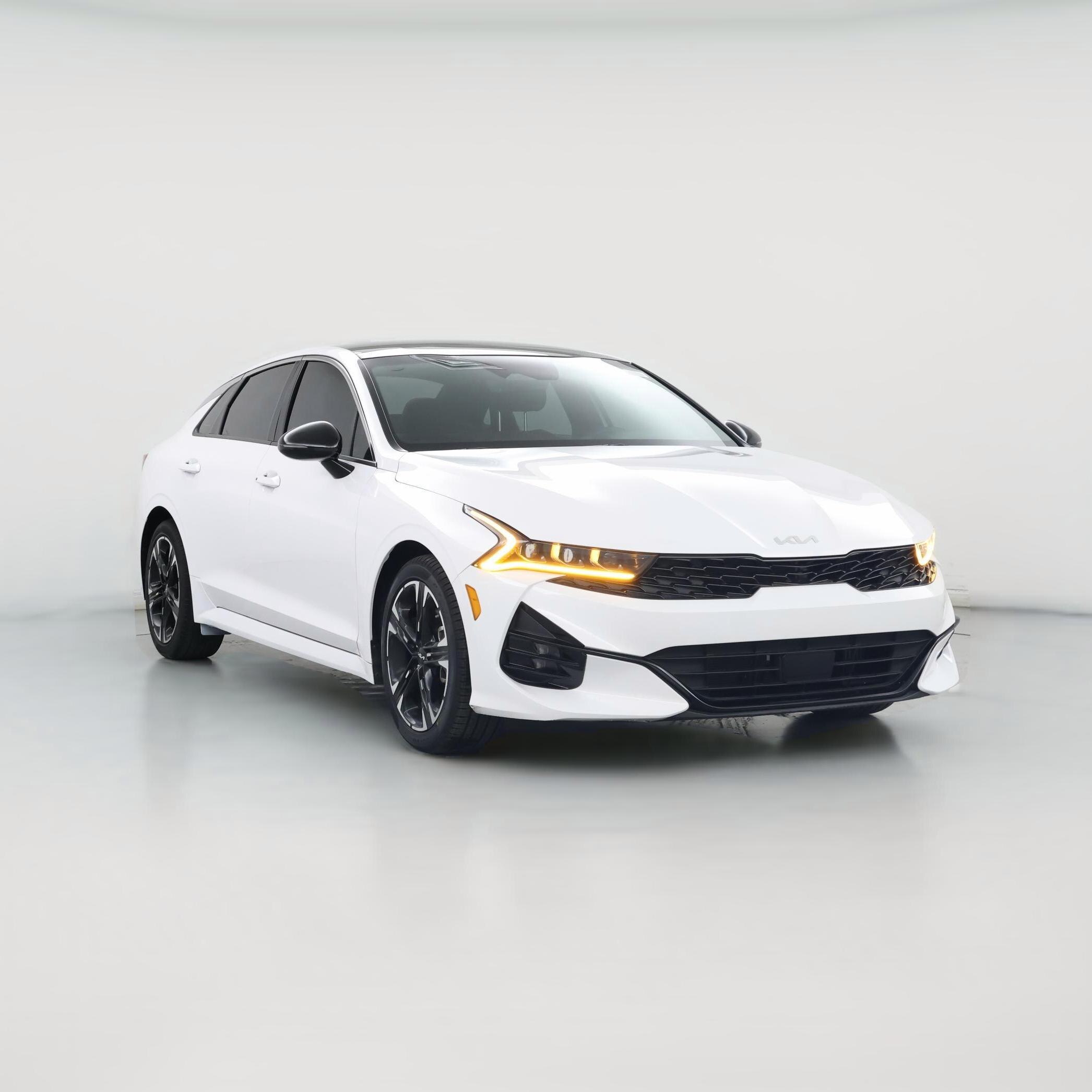 Thumbnail: 2022 Kia K5 - 1
