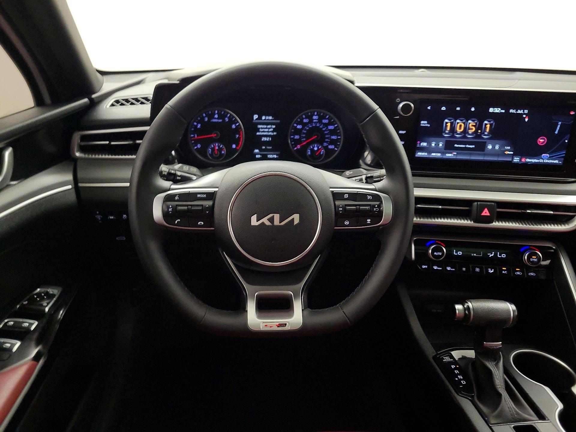 Thumbnail: 2022 Kia K5 - 10