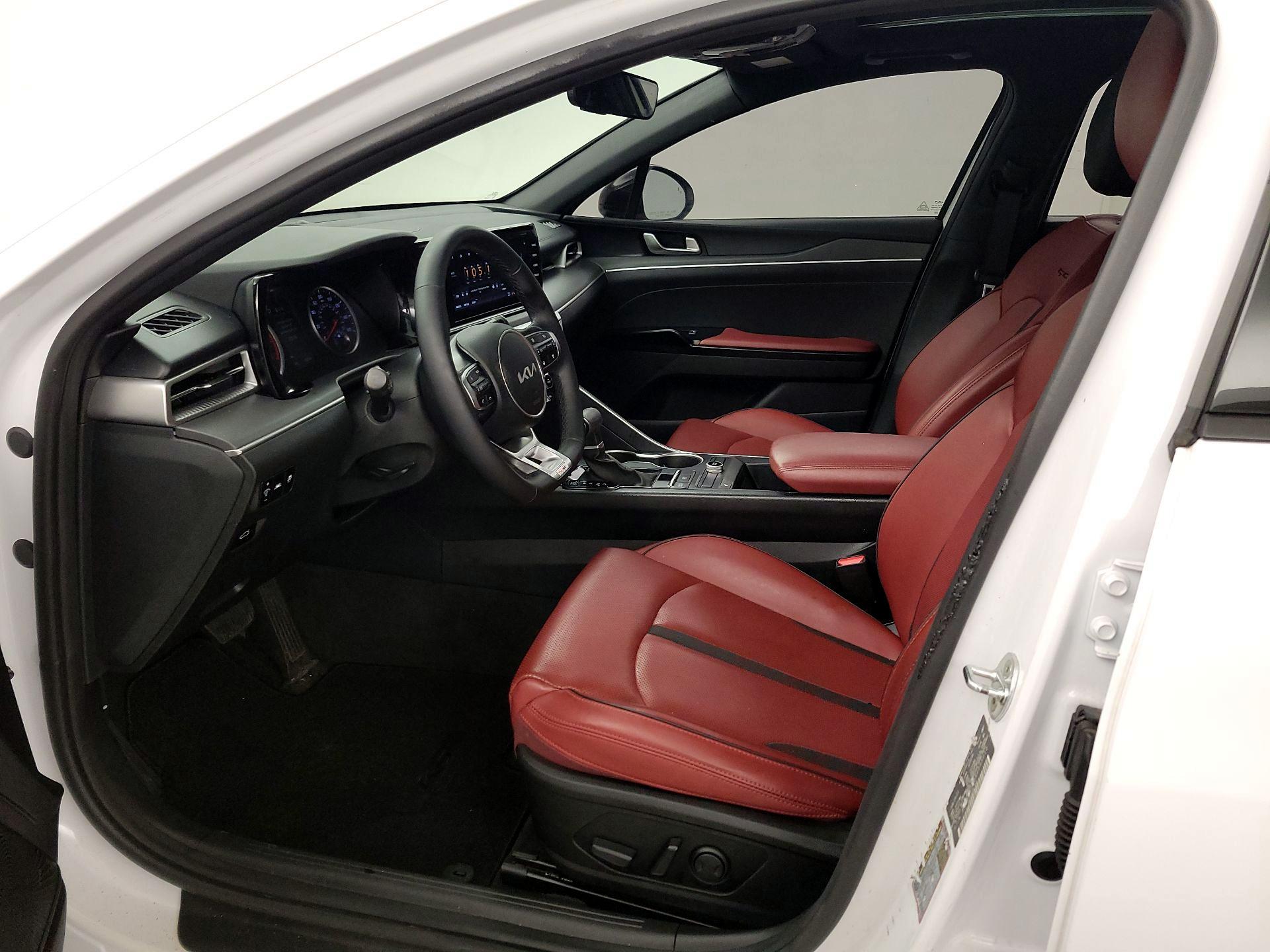 Thumbnail: 2022 Kia K5 - 11