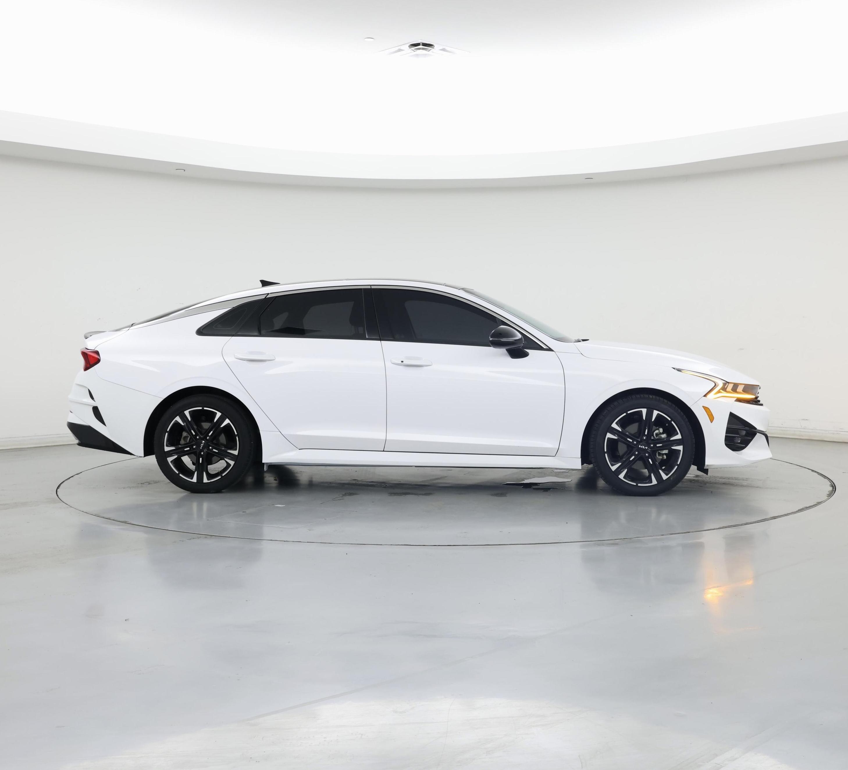 Thumbnail: 2022 Kia K5 - 7