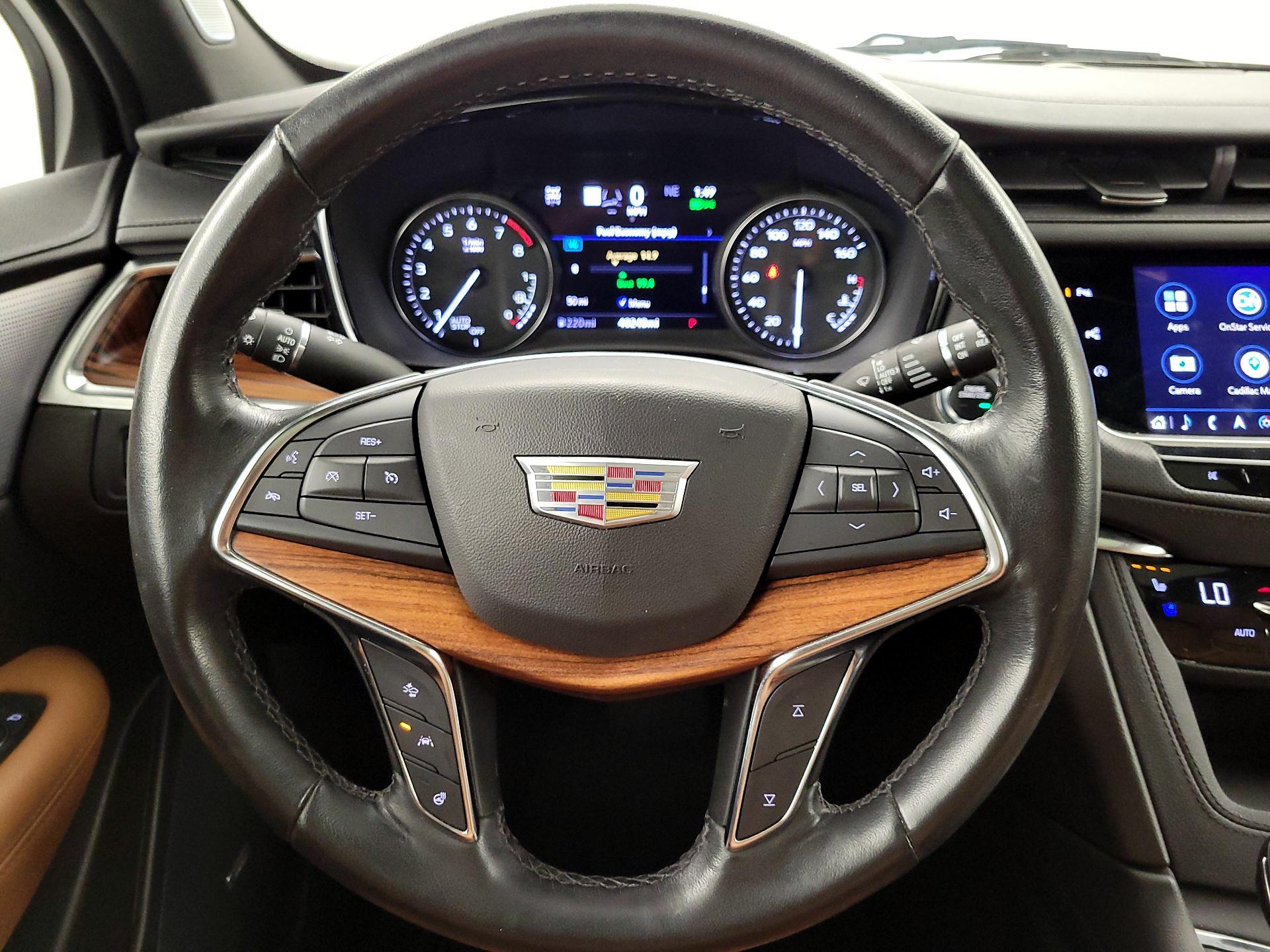 Thumbnail: 2023 Cadillac XT5 - 10