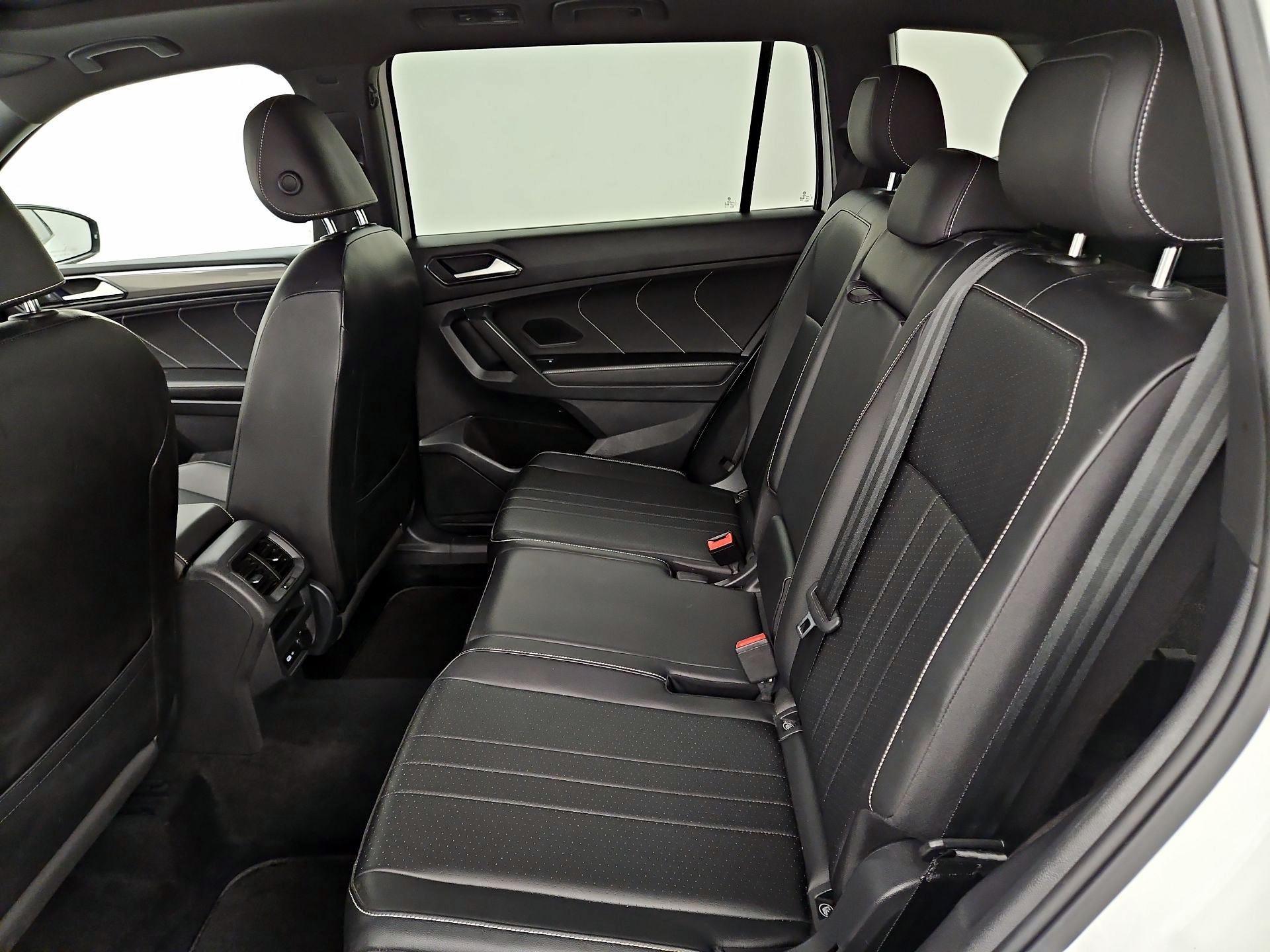 Thumbnail: 2022 Volkswagen Tiguan - 20