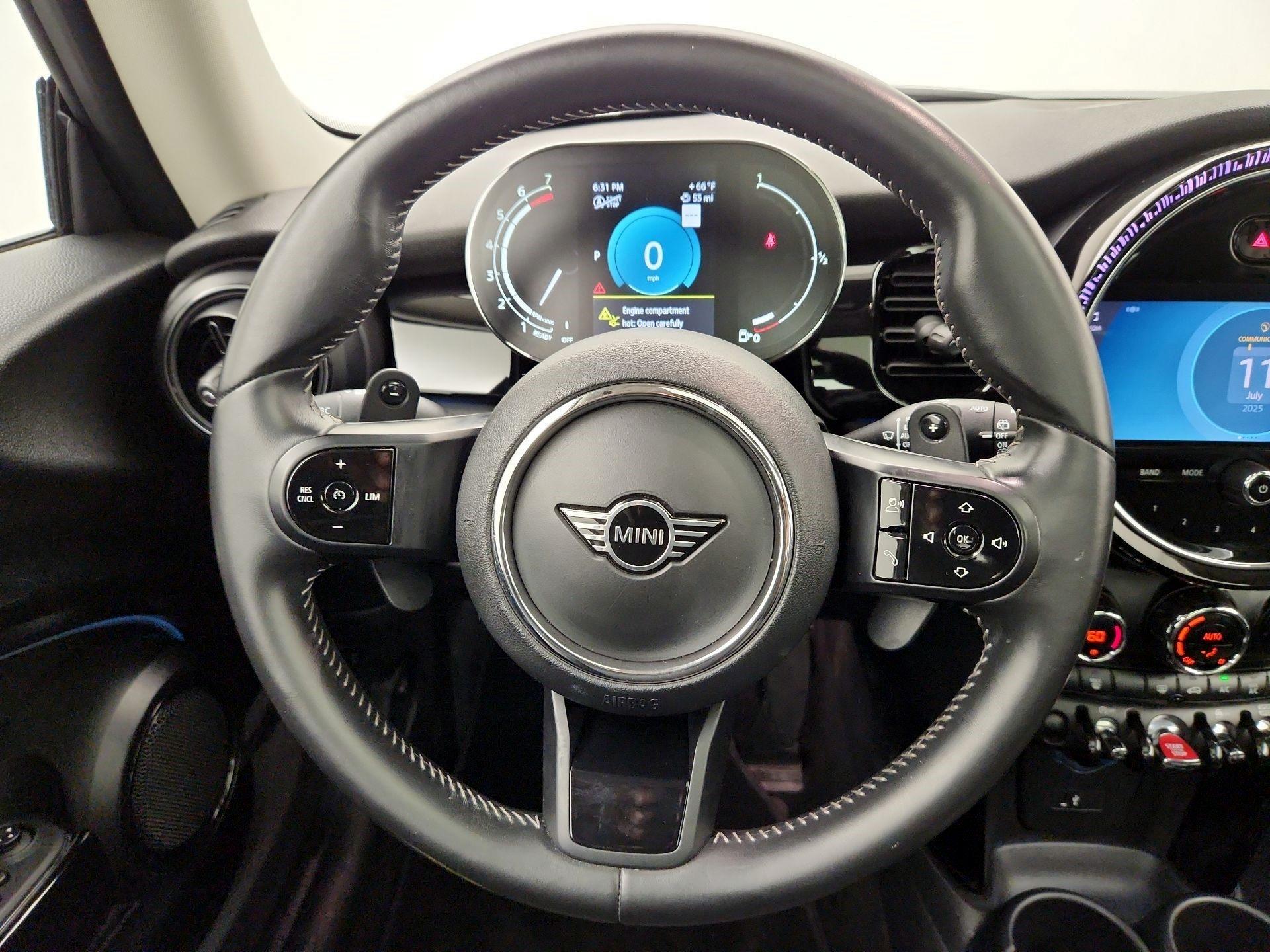 Thumbnail: 2022 MINI Cooper Hardtop - 10