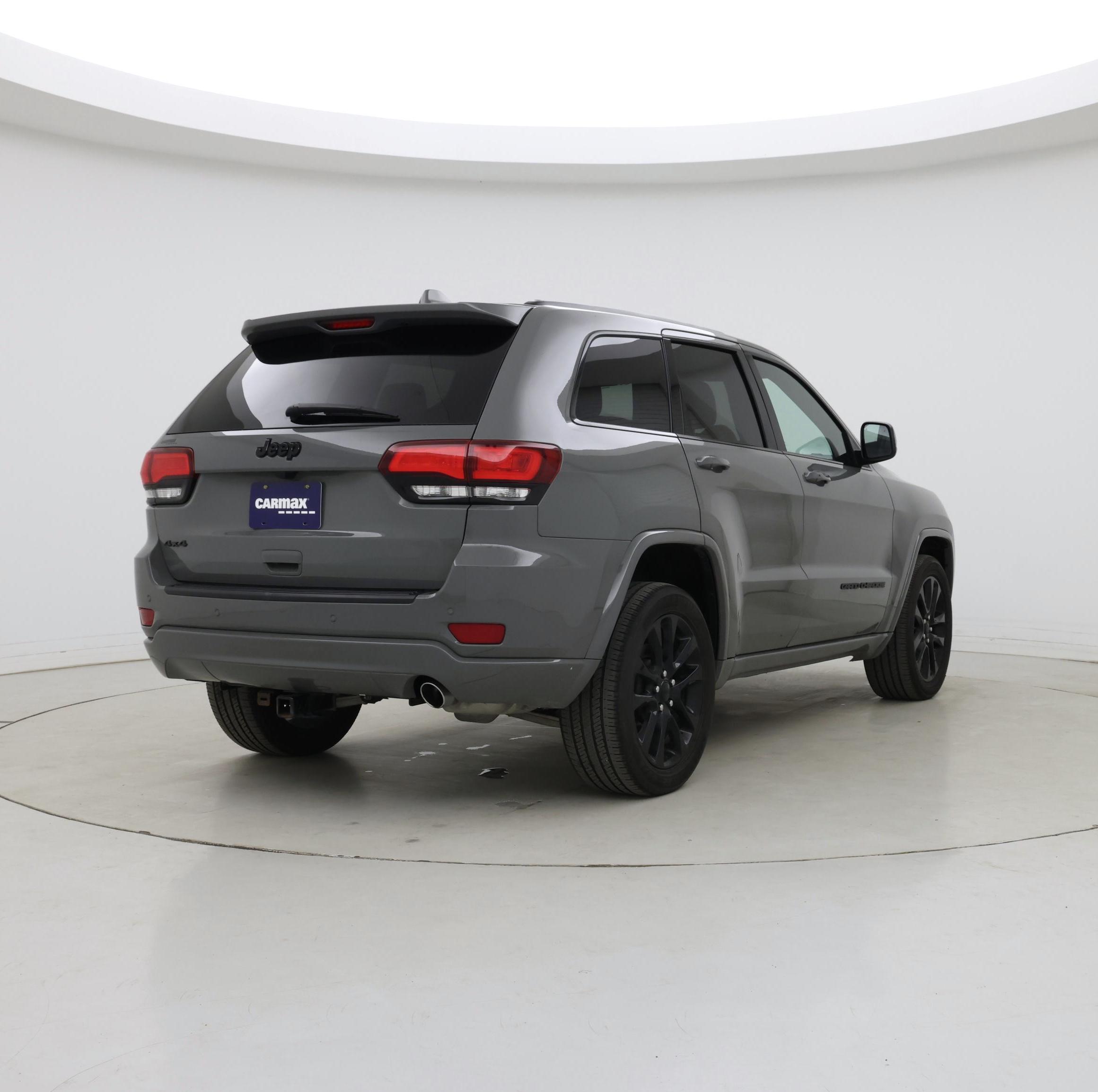 Thumbnail: 2021 Jeep Grand Cherokee - 8