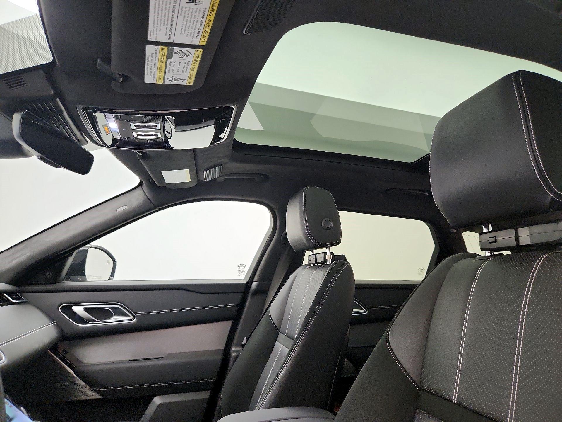 Thumbnail: 2022 Land Rover Range Rover Velar - 20