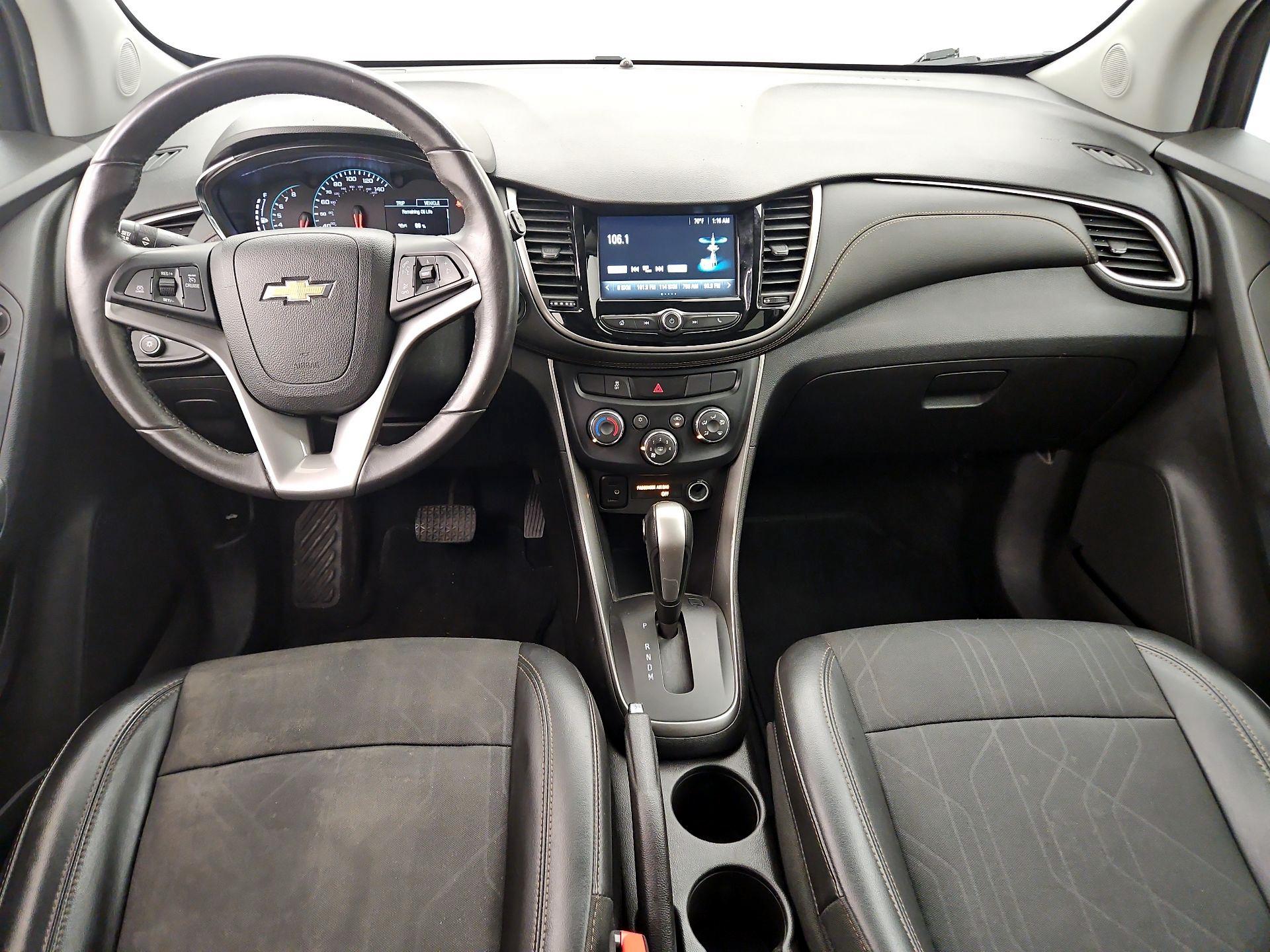 Thumbnail: 2017 Chevrolet Trax - 9