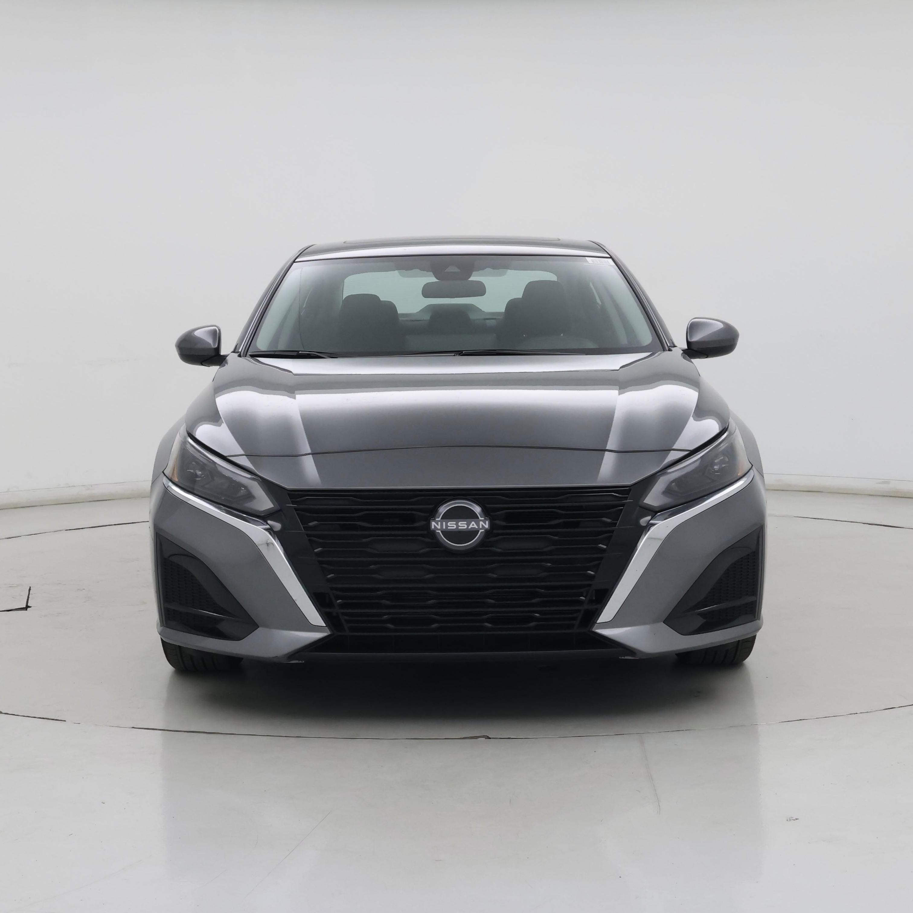 Thumbnail: 2023 Nissan Altima - 5