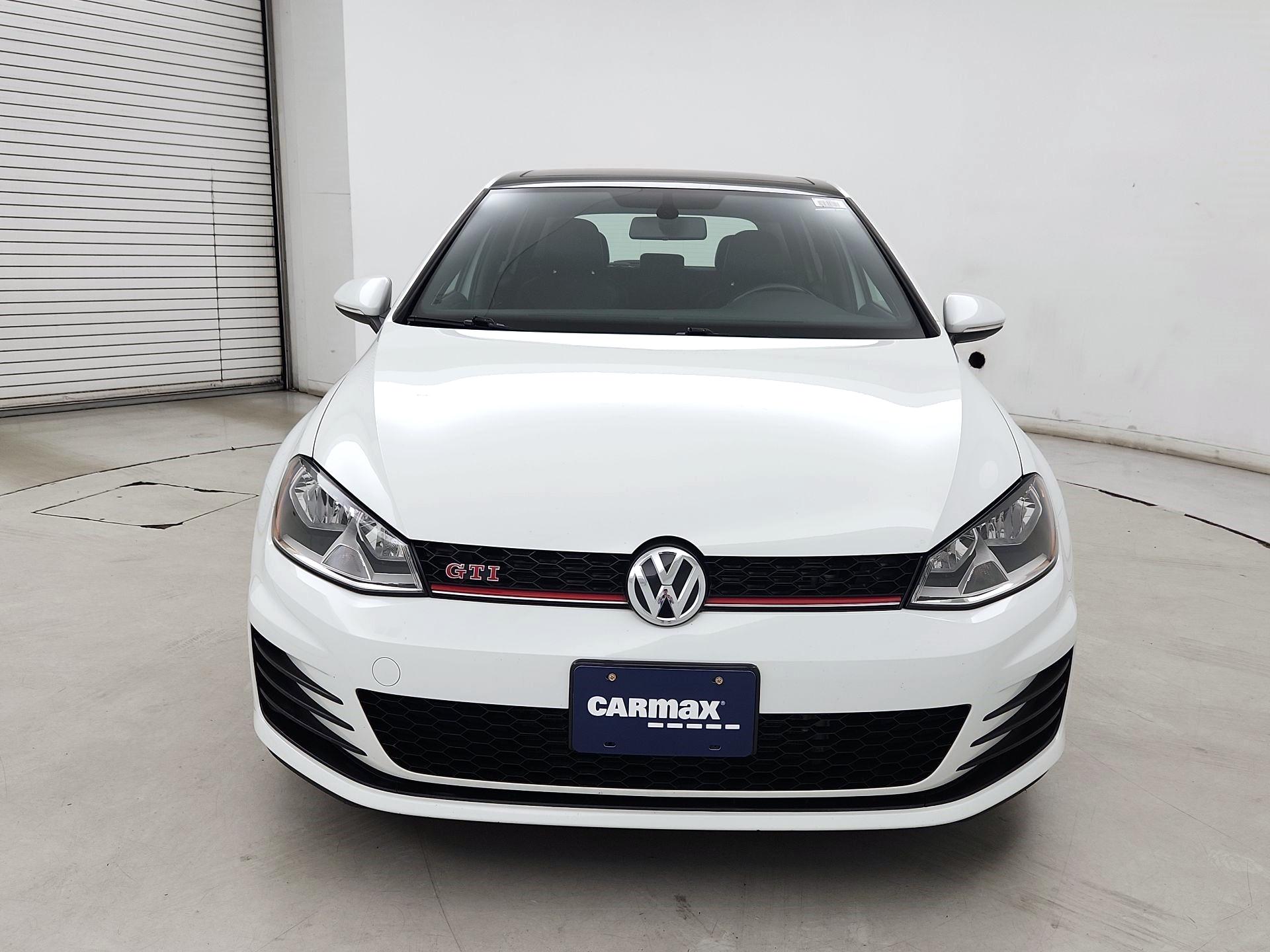 Thumbnail: 2015 Volkswagen Golf - 2