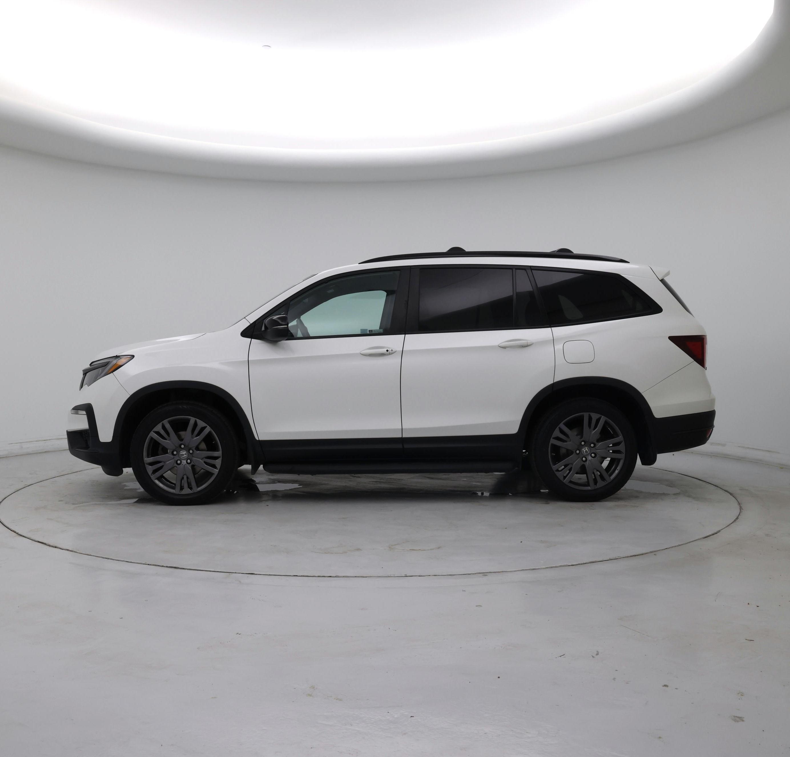 Thumbnail: 2022 Honda Pilot - 3