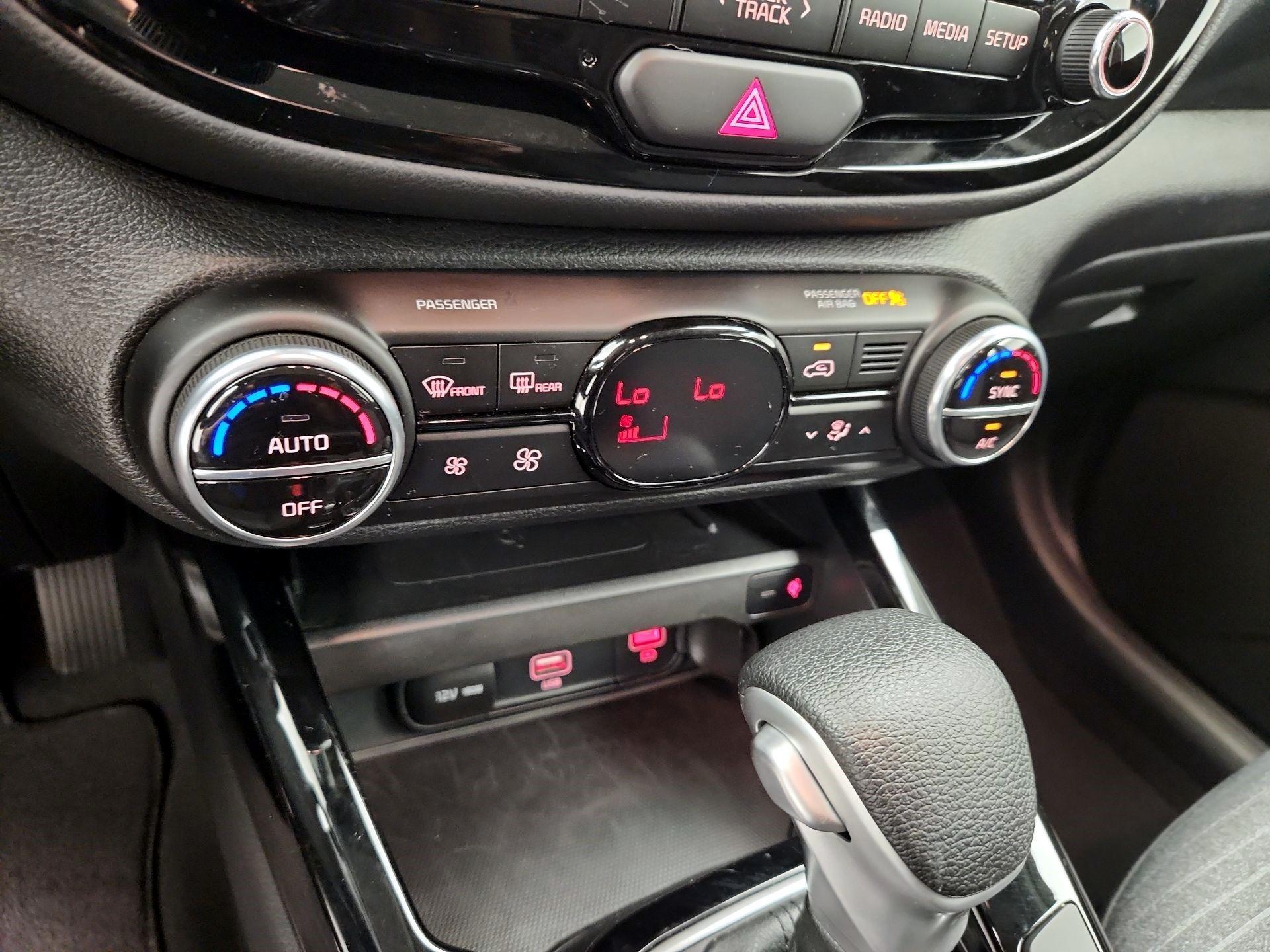 Thumbnail: 2022 Kia Soul - 17