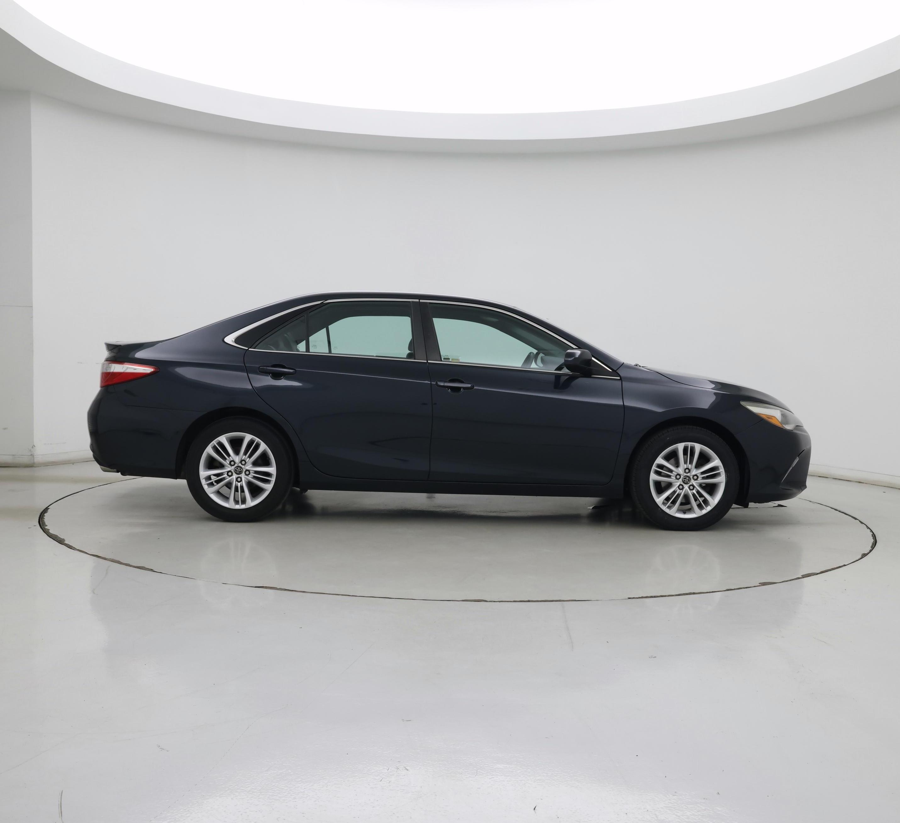 Thumbnail: 2015 Toyota Camry - 7