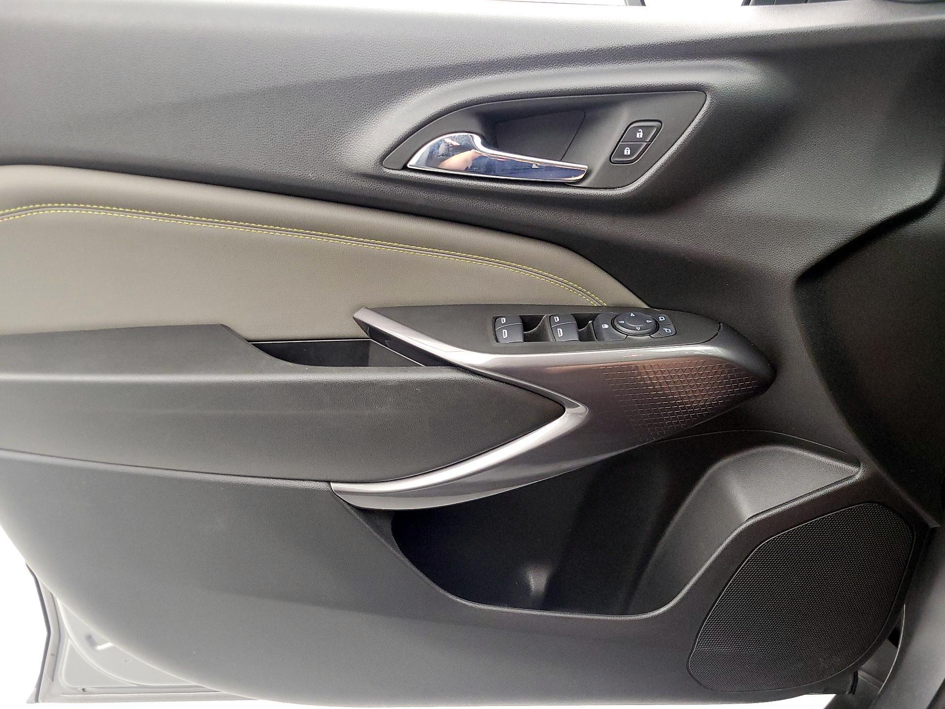 Thumbnail: 2024 Chevrolet Trax - 12
