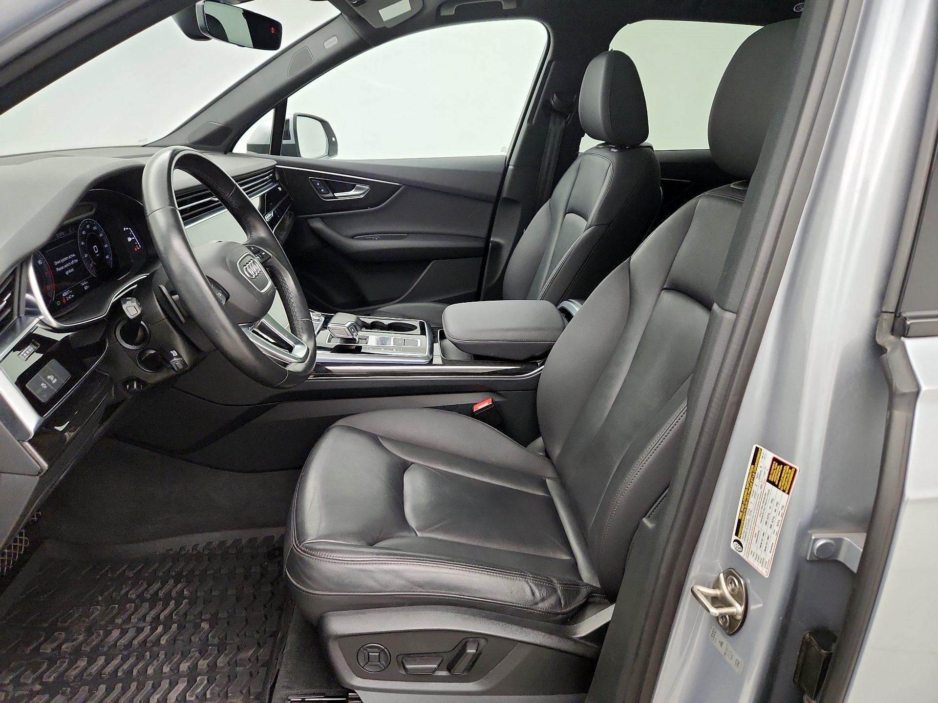 Thumbnail: 2021 Audi Q7 - 11