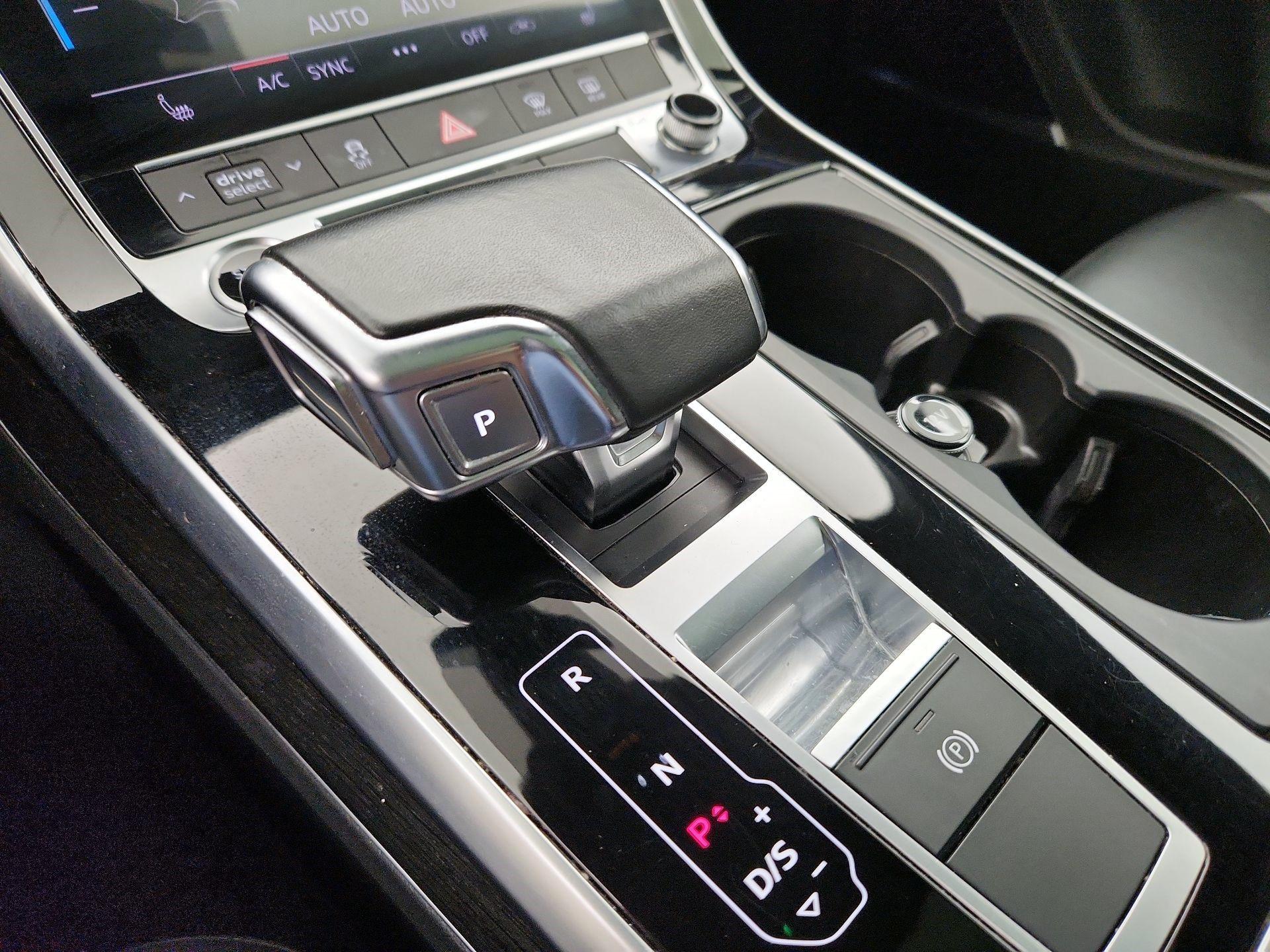 Thumbnail: 2021 Audi Q7 - 18