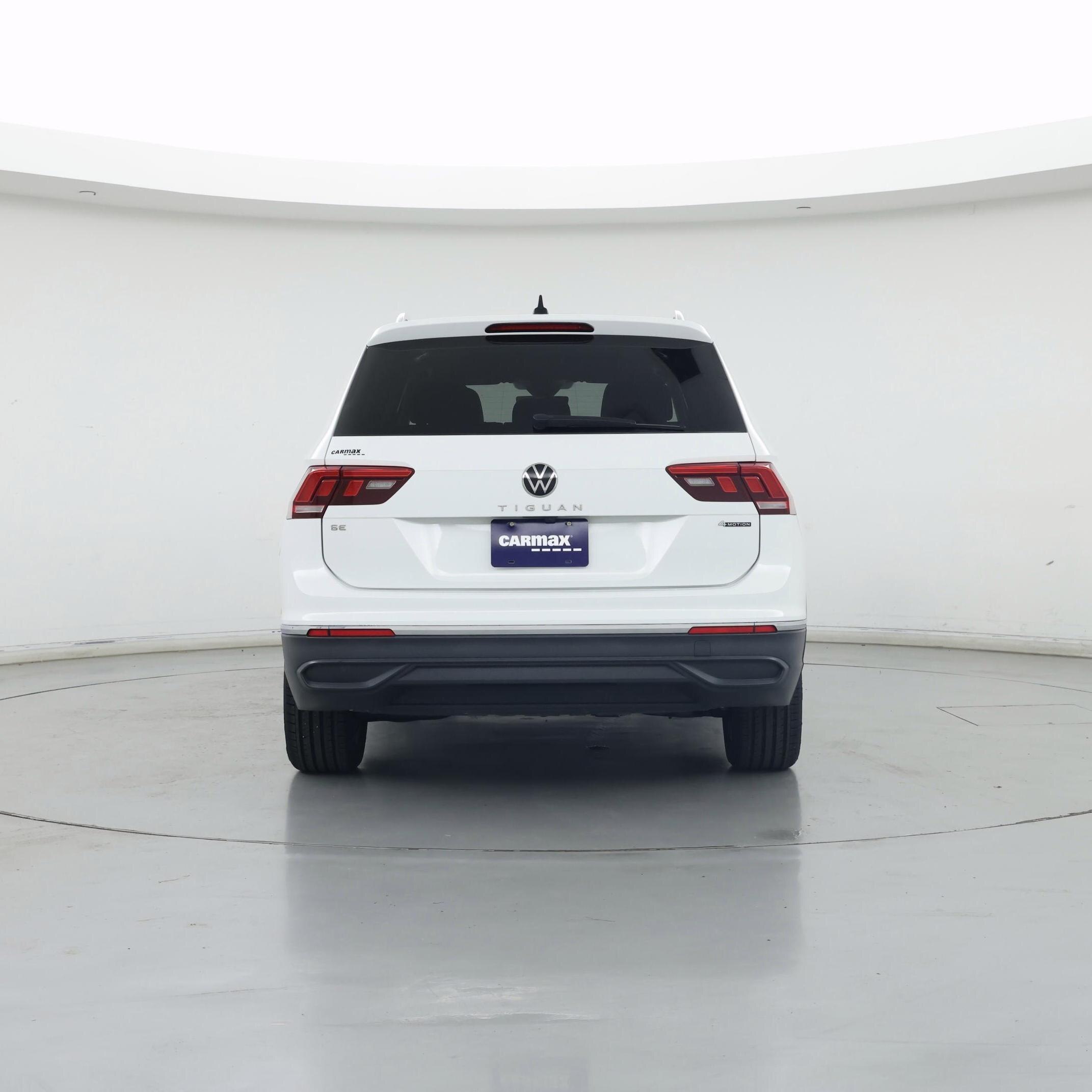 Thumbnail: 2022 Volkswagen Tiguan - 6