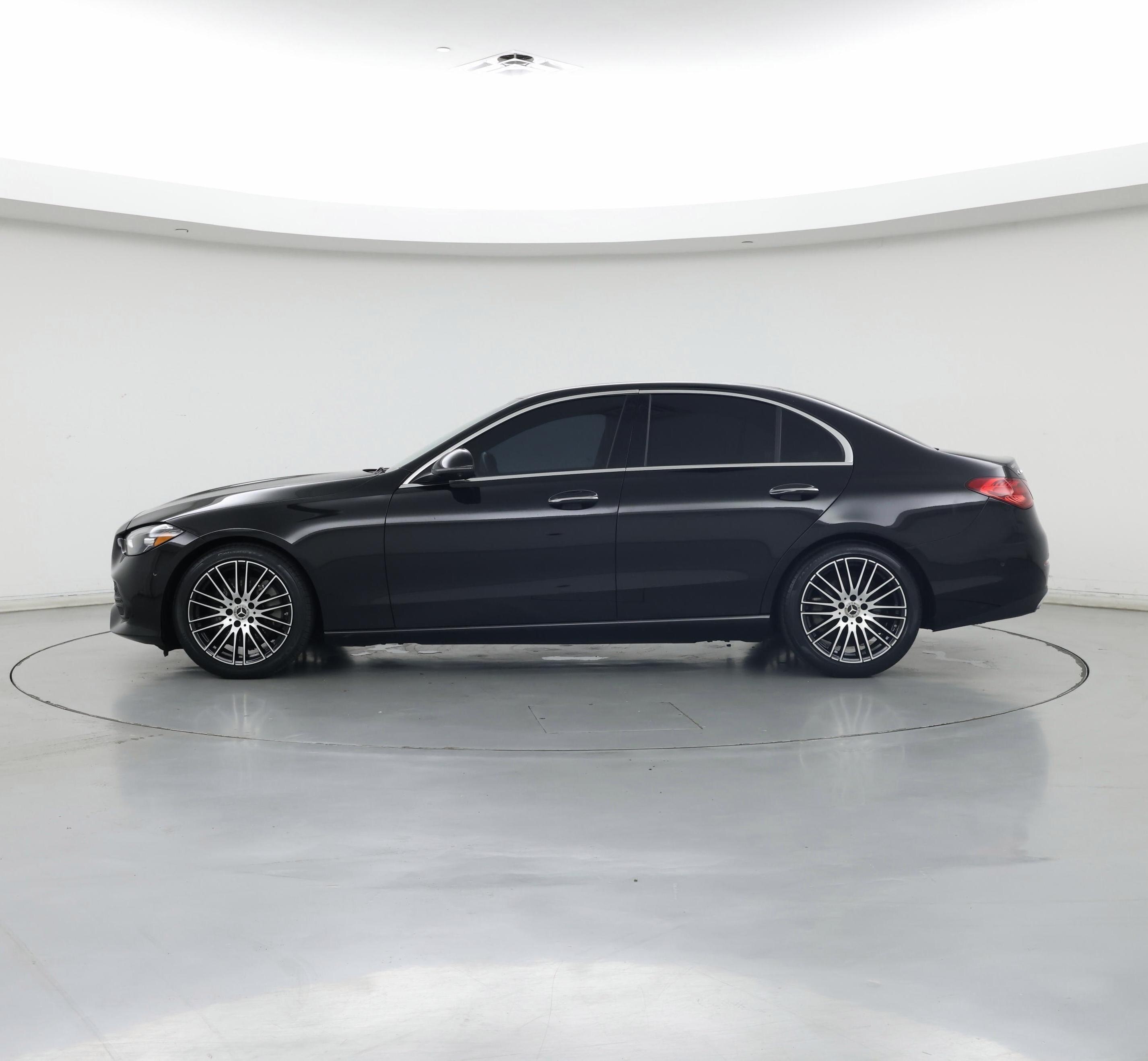 Thumbnail: 2022 Mercedes-Benz C-Class - 3