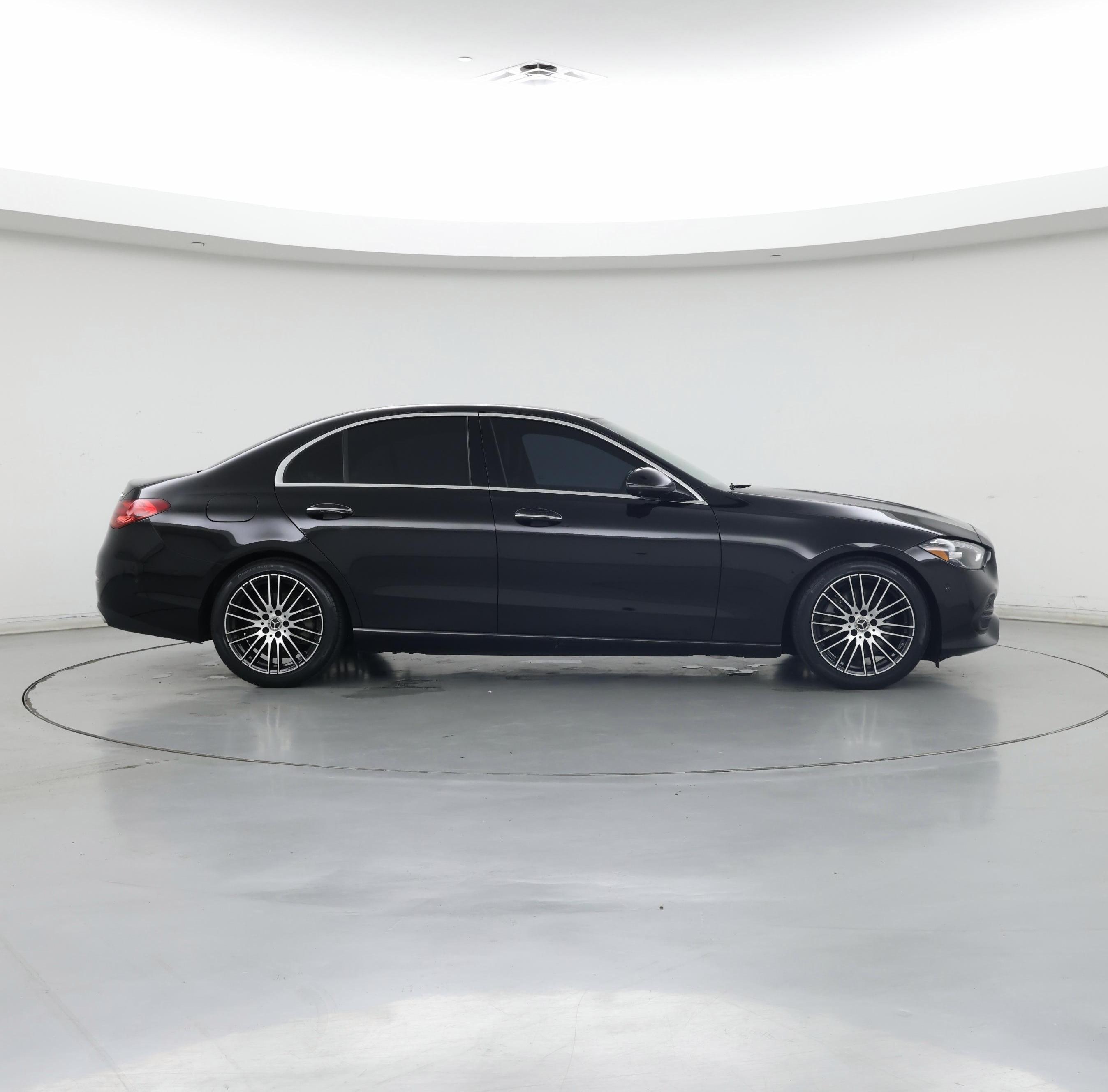 Thumbnail: 2022 Mercedes-Benz C-Class - 7