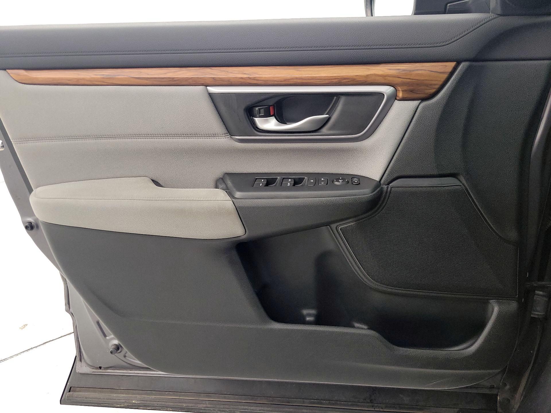 Thumbnail: 2017 Honda CR-V - 12